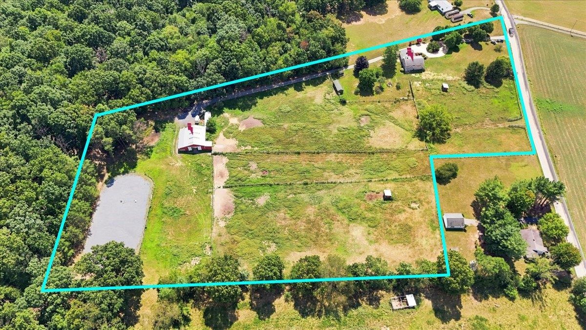 1100 QUICKS MILL RD, STAUNTON, Virginia 24401, 5 Bedrooms Bedrooms, ,3 BathroomsBathrooms,Residential,1100 QUICKS MILL RD,680542 MLS # 680542 1100 QUICKS MILL RD, STAUNTON, Virginia 24401, 5 Bedrooms Bedrooms, ,3 BathroomsBathrooms,Residential,1100 QUICKS MILL RD,680542 MLS # 680542
