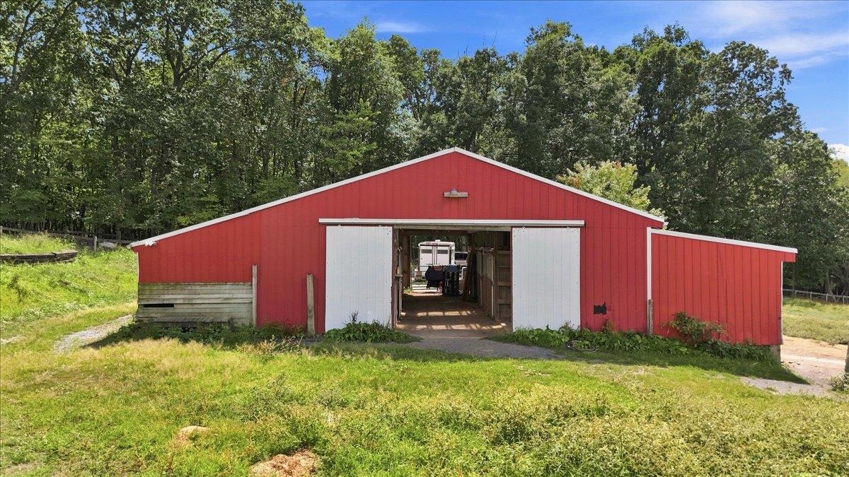 1100 QUICKS MILL RD, STAUNTON, Virginia 24401, 5 Bedrooms Bedrooms, ,3 BathroomsBathrooms,Residential,1100 QUICKS MILL RD,680542 MLS # 680542 1100 QUICKS MILL RD, STAUNTON, Virginia 24401, 5 Bedrooms Bedrooms, ,3 BathroomsBathrooms,Residential,1100 QUICKS MILL RD,680542 MLS # 680542