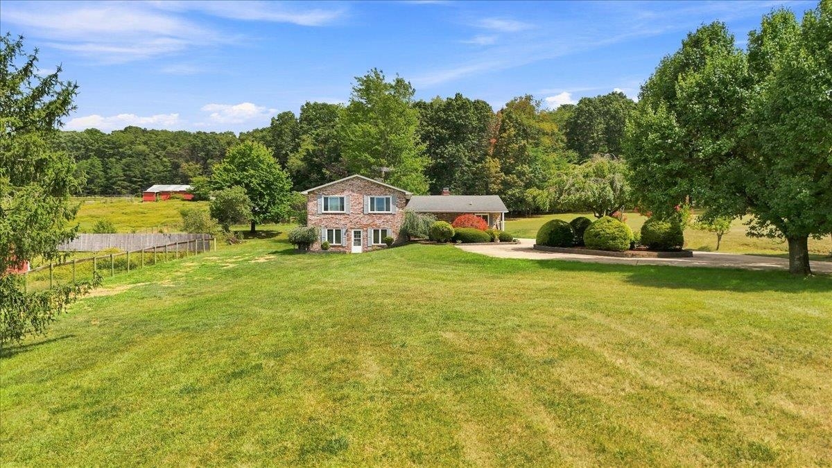 1100 QUICKS MILL RD, STAUNTON, Virginia 24401, 5 Bedrooms Bedrooms, ,3 BathroomsBathrooms,Residential,1100 QUICKS MILL RD,680542 MLS # 680542 1100 QUICKS MILL RD, STAUNTON, Virginia 24401, 5 Bedrooms Bedrooms, ,3 BathroomsBathrooms,Residential,1100 QUICKS MILL RD,680542 MLS # 680542