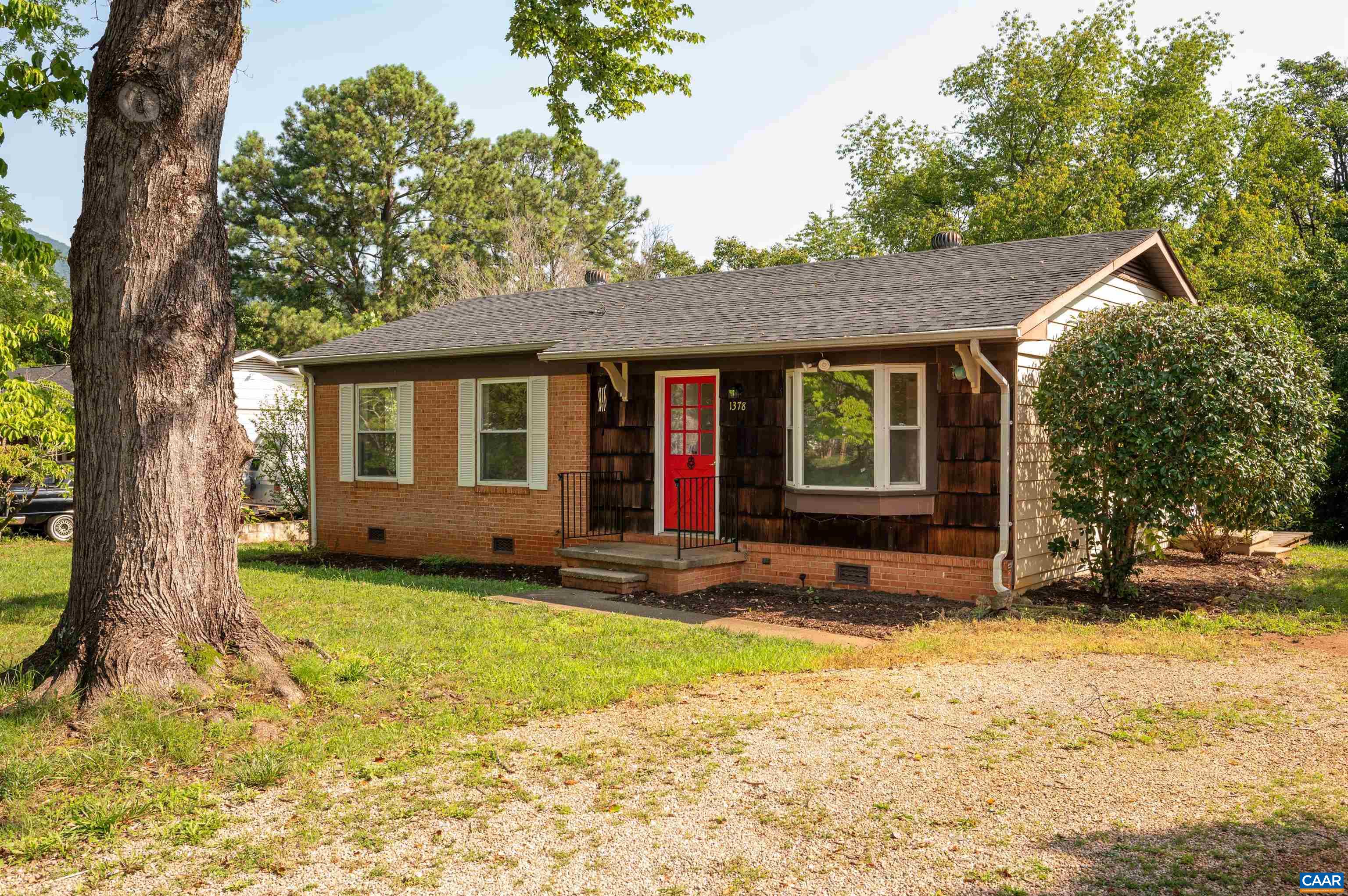 1378 PEACH TREE DR, CROZET, Virginia 22932, 3 Bedrooms Bedrooms, ,1 BathroomBathrooms,Residential,1378 PEACH TREE DR,680601 MLS # 680601 1378 PEACH TREE DR, CROZET, Virginia 22932, 3 Bedrooms Bedrooms, ,1 BathroomBathrooms,Residential,1378 PEACH TREE DR,680601 MLS # 680601