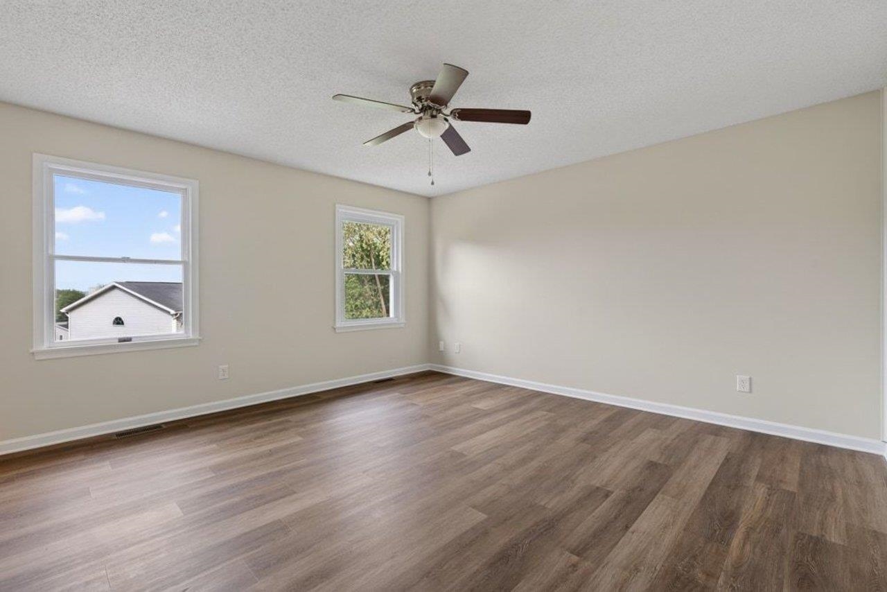 934 NORTHFIELD CT, HARRISONBURG, Virginia 22802, 4 Bedrooms Bedrooms, ,3 BathroomsBathrooms,Residential,934 NORTHFIELD CT,680639 MLS # 680639 934 NORTHFIELD CT, HARRISONBURG, Virginia 22802, 4 Bedrooms Bedrooms, ,3 BathroomsBathrooms,Residential,934 NORTHFIELD CT,680639 MLS # 680639
