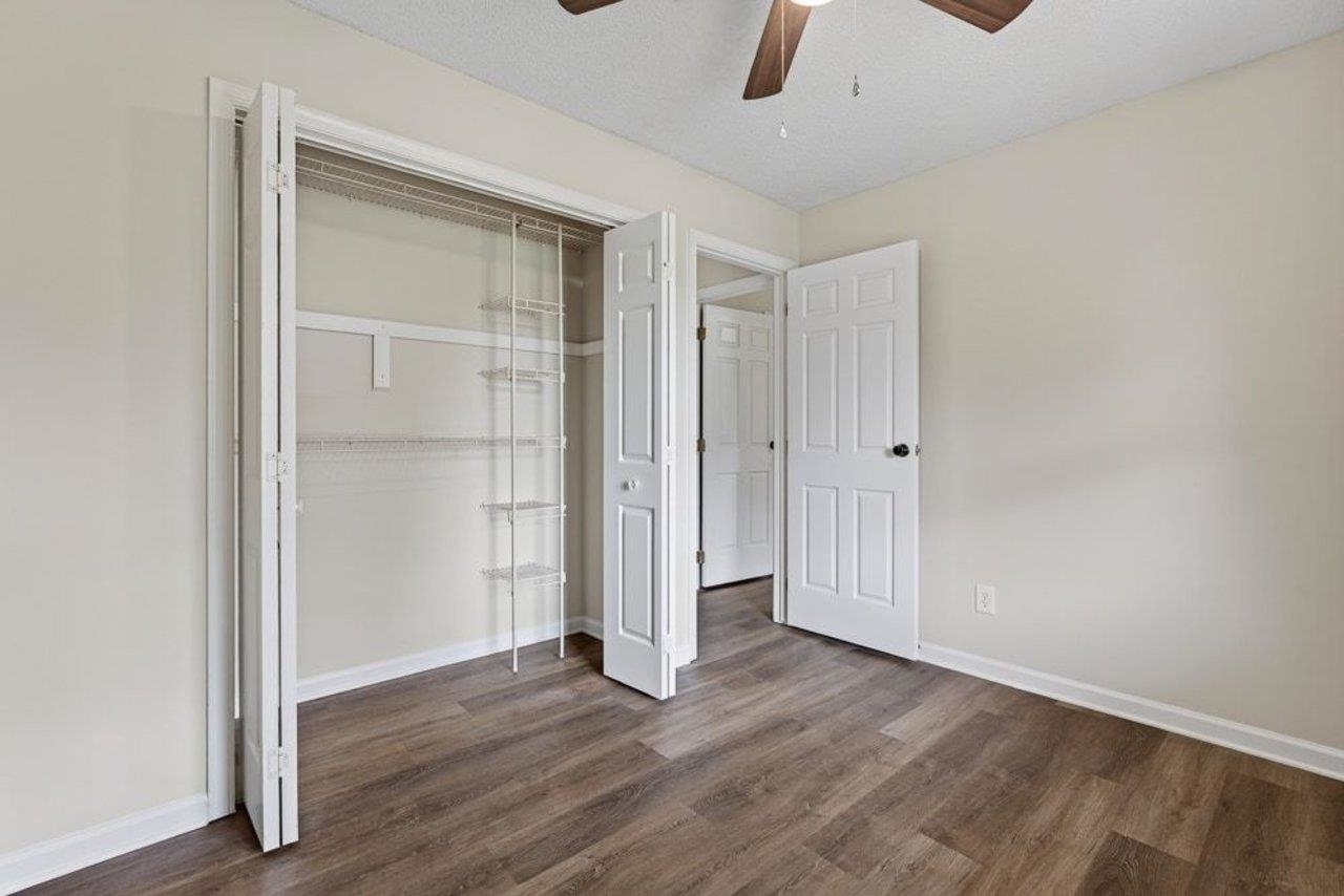 934 NORTHFIELD CT, HARRISONBURG, Virginia 22802, 4 Bedrooms Bedrooms, ,3 BathroomsBathrooms,Residential,934 NORTHFIELD CT,680639 MLS # 680639 934 NORTHFIELD CT, HARRISONBURG, Virginia 22802, 4 Bedrooms Bedrooms, ,3 BathroomsBathrooms,Residential,934 NORTHFIELD CT,680639 MLS # 680639