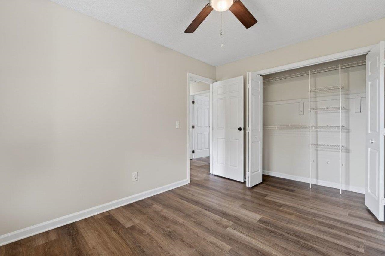 934 NORTHFIELD CT, HARRISONBURG, Virginia 22802, 4 Bedrooms Bedrooms, ,3 BathroomsBathrooms,Residential,934 NORTHFIELD CT,680639 MLS # 680639 934 NORTHFIELD CT, HARRISONBURG, Virginia 22802, 4 Bedrooms Bedrooms, ,3 BathroomsBathrooms,Residential,934 NORTHFIELD CT,680639 MLS # 680639