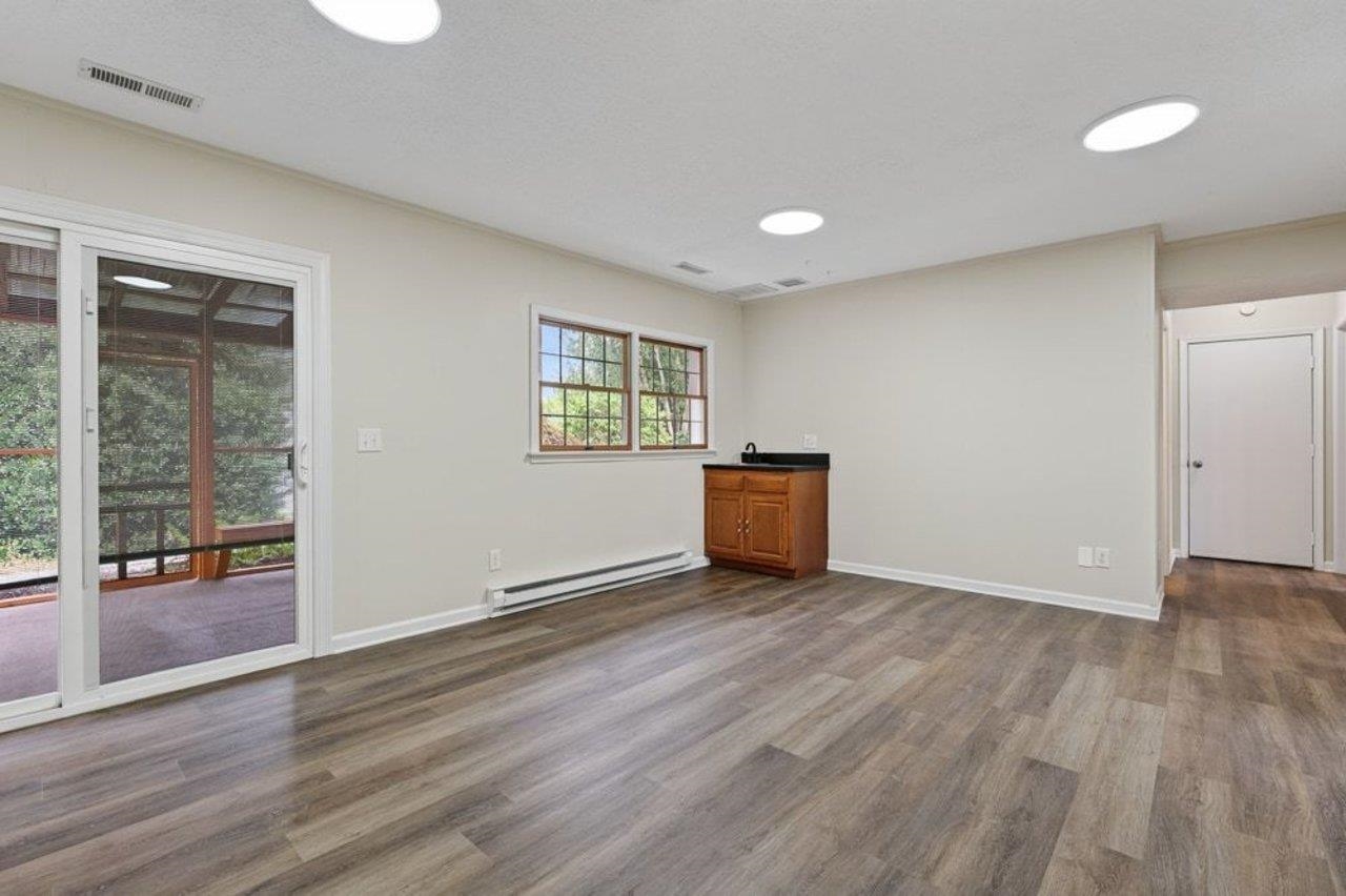 934 NORTHFIELD CT, HARRISONBURG, Virginia 22802, 4 Bedrooms Bedrooms, ,3 BathroomsBathrooms,Residential,934 NORTHFIELD CT,680639 MLS # 680639 934 NORTHFIELD CT, HARRISONBURG, Virginia 22802, 4 Bedrooms Bedrooms, ,3 BathroomsBathrooms,Residential,934 NORTHFIELD CT,680639 MLS # 680639