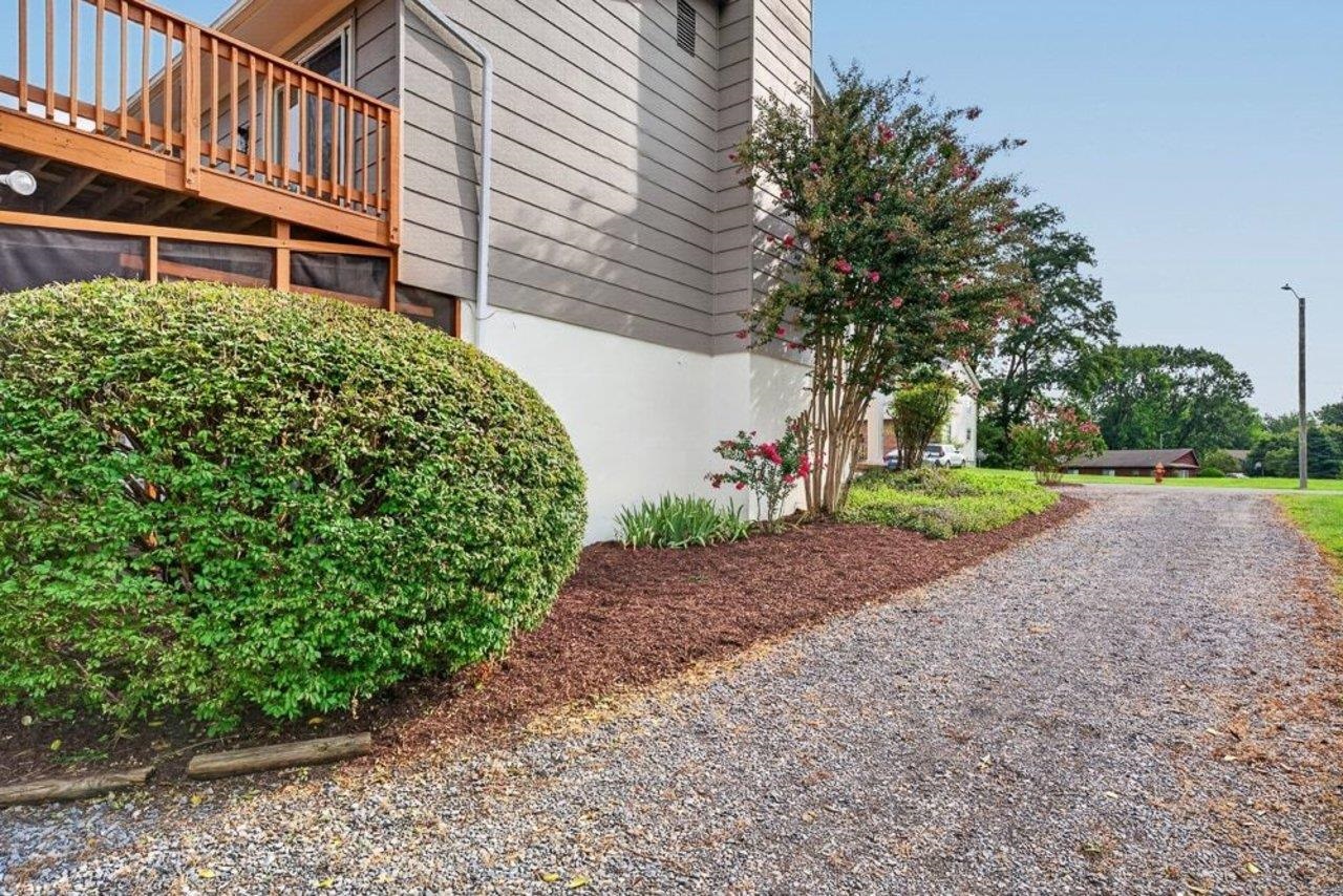 934 NORTHFIELD CT, HARRISONBURG, Virginia 22802, 4 Bedrooms Bedrooms, ,3 BathroomsBathrooms,Residential,934 NORTHFIELD CT,680639 MLS # 680639 934 NORTHFIELD CT, HARRISONBURG, Virginia 22802, 4 Bedrooms Bedrooms, ,3 BathroomsBathrooms,Residential,934 NORTHFIELD CT,680639 MLS # 680639