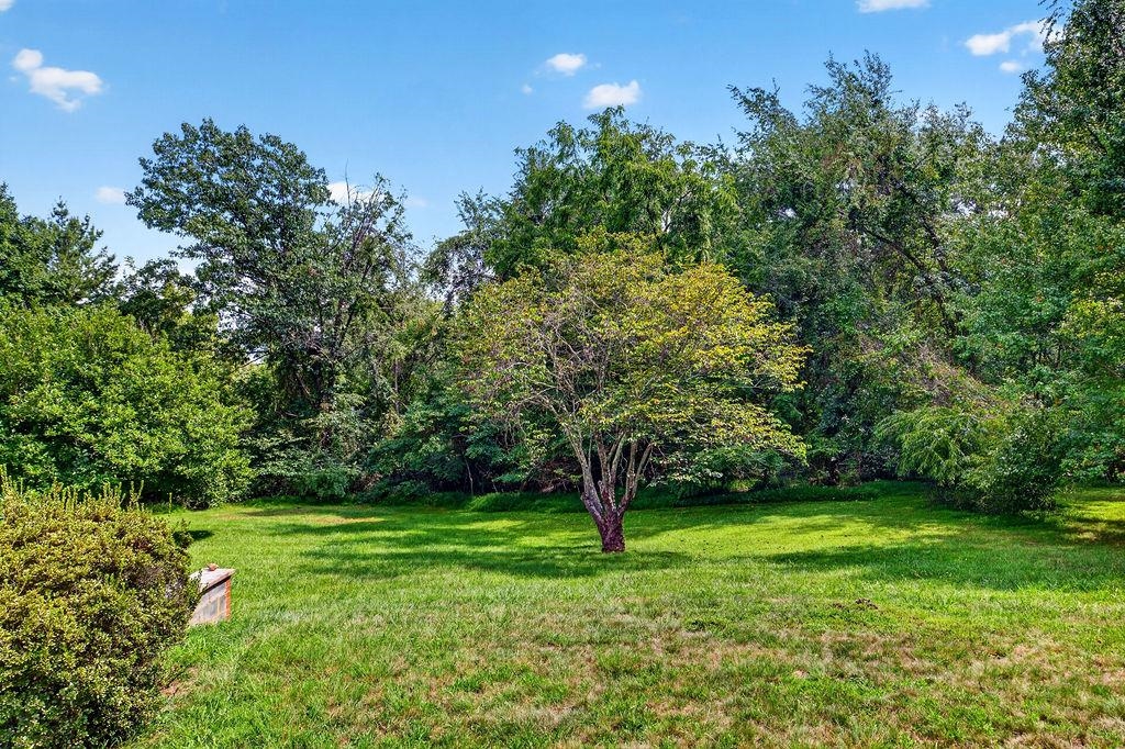 2755 LEE JACKSON HWY, STAUNTON, Virginia 24401, 4 Bedrooms Bedrooms, ,3 BathroomsBathrooms,Residential,2755 LEE JACKSON HWY,680641 MLS # 680641