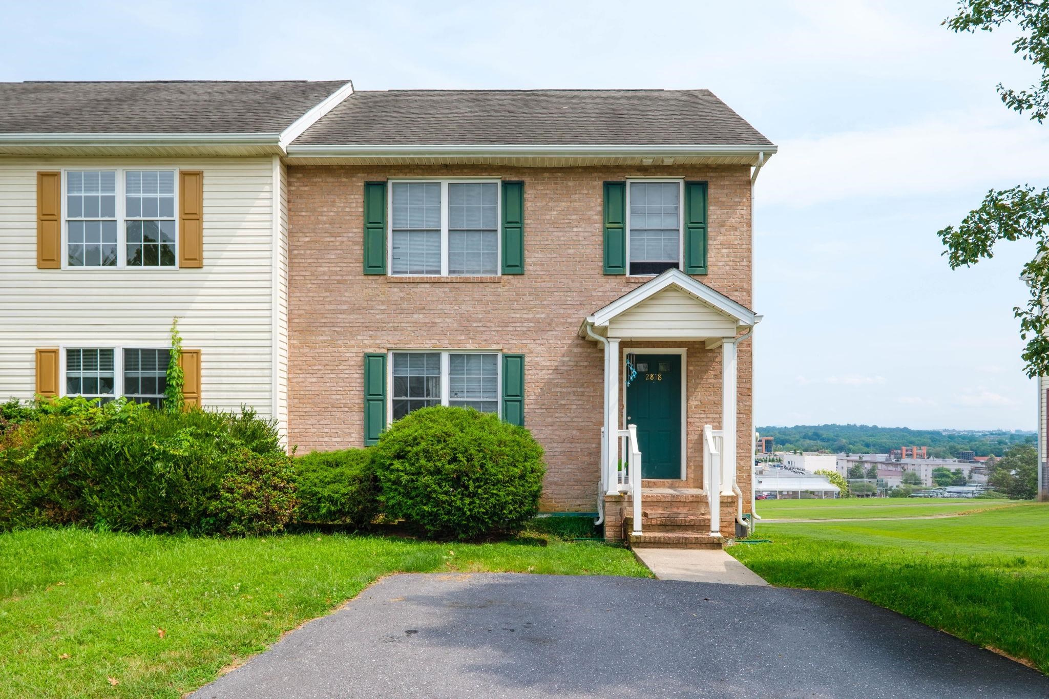 2858 PRAIRIE LN, HARRISONBURG, Virginia 22801, 3 Bedrooms Bedrooms, ,2 BathroomsBathrooms,Residential,2858 PRAIRIE LN,680644 MLS # 680644 2858 PRAIRIE LN, HARRISONBURG, Virginia 22801, 3 Bedrooms Bedrooms, ,2 BathroomsBathrooms,Residential,2858 PRAIRIE LN,680644 MLS # 680644