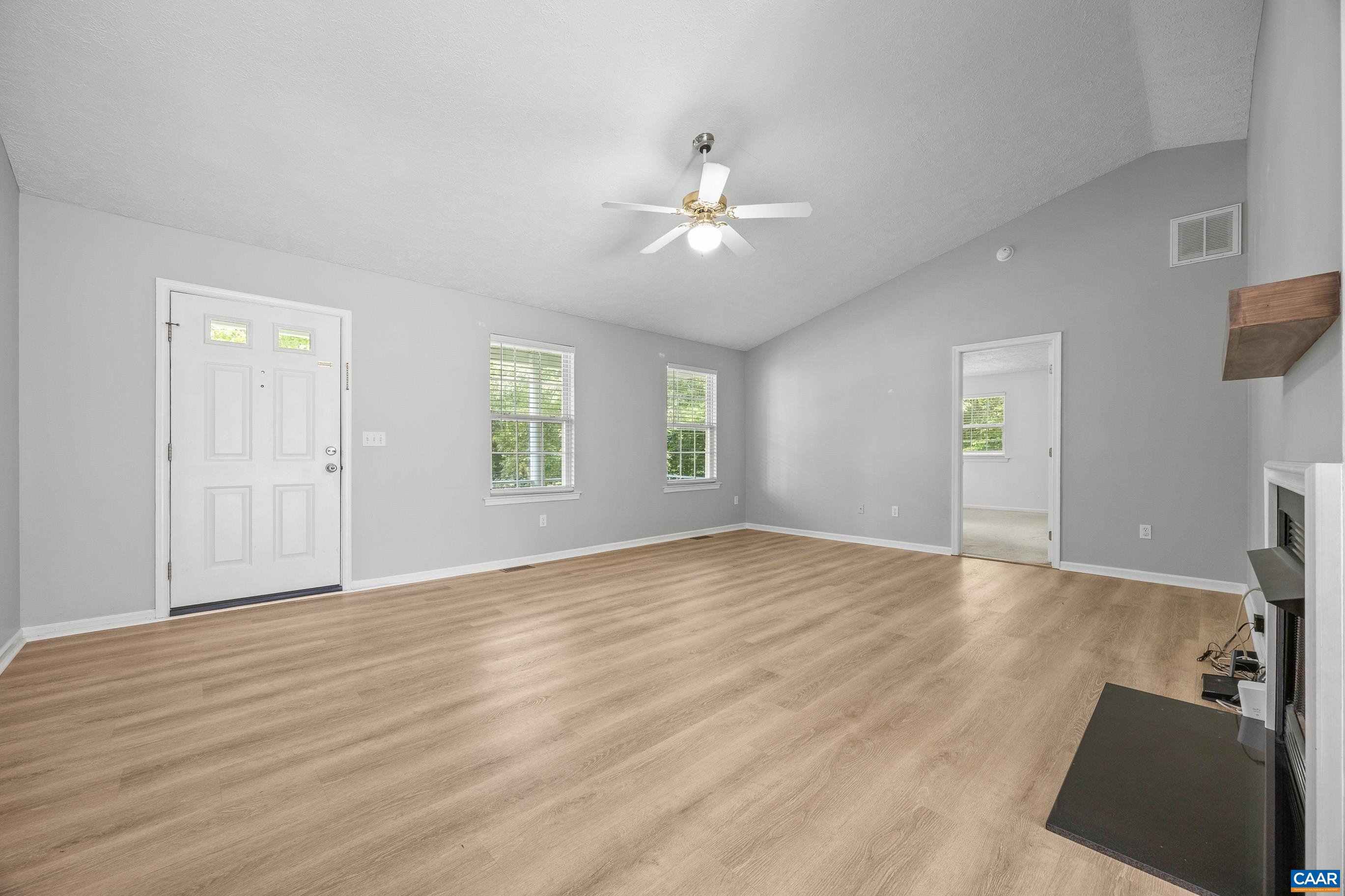 5 PAWNEE LN, PALMYRA, Virginia 22963, 3 Bedrooms Bedrooms, ,2 BathroomsBathrooms,Residential,5 PAWNEE LN,680647 MLS # 680647 5 PAWNEE LN, PALMYRA, Virginia 22963, 3 Bedrooms Bedrooms, ,2 BathroomsBathrooms,Residential,5 PAWNEE LN,680647 MLS # 680647