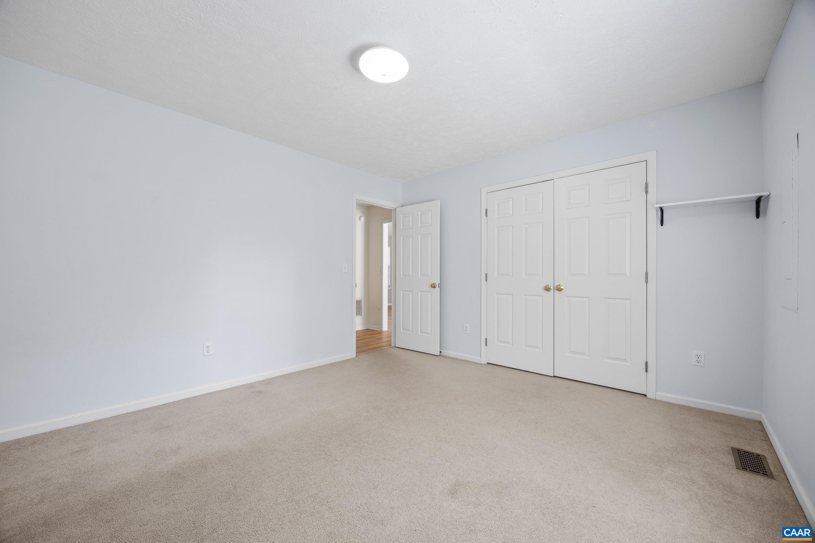5 PAWNEE LN, PALMYRA, Virginia 22963, 3 Bedrooms Bedrooms, ,2 BathroomsBathrooms,Residential,5 PAWNEE LN,680647 MLS # 680647 5 PAWNEE LN, PALMYRA, Virginia 22963, 3 Bedrooms Bedrooms, ,2 BathroomsBathrooms,Residential,5 PAWNEE LN,680647 MLS # 680647