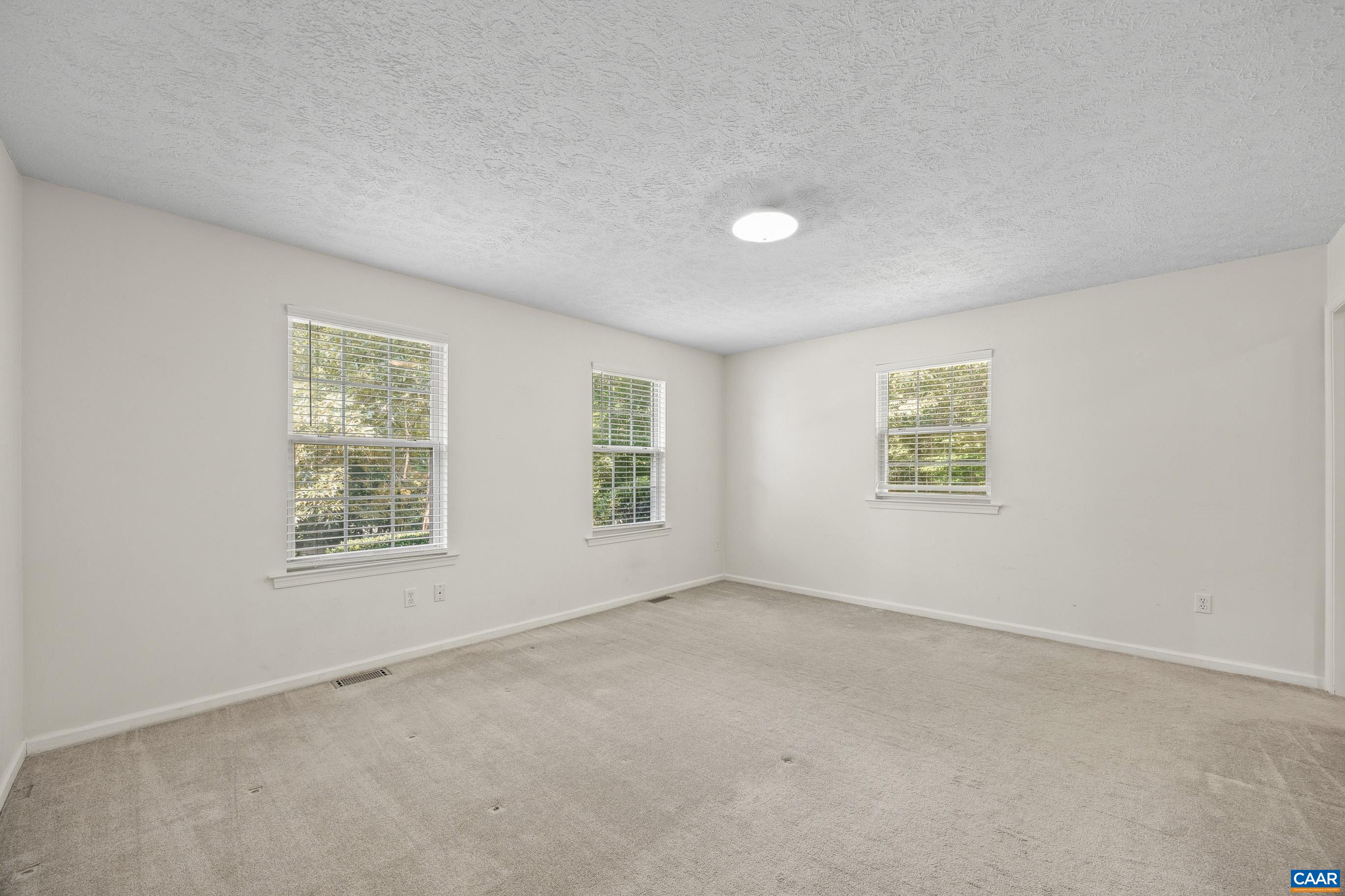5 PAWNEE LN, PALMYRA, Virginia 22963, 3 Bedrooms Bedrooms, ,2 BathroomsBathrooms,Residential,5 PAWNEE LN,680647 MLS # 680647 5 PAWNEE LN, PALMYRA, Virginia 22963, 3 Bedrooms Bedrooms, ,2 BathroomsBathrooms,Residential,5 PAWNEE LN,680647 MLS # 680647