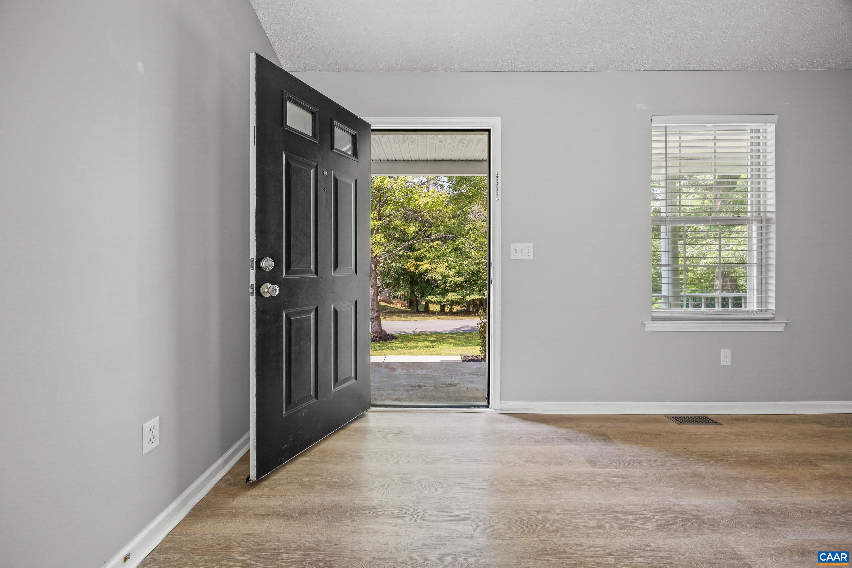 5 PAWNEE LN, PALMYRA, Virginia 22963, 3 Bedrooms Bedrooms, ,2 BathroomsBathrooms,Residential,5 PAWNEE LN,680647 MLS # 680647 5 PAWNEE LN, PALMYRA, Virginia 22963, 3 Bedrooms Bedrooms, ,2 BathroomsBathrooms,Residential,5 PAWNEE LN,680647 MLS # 680647