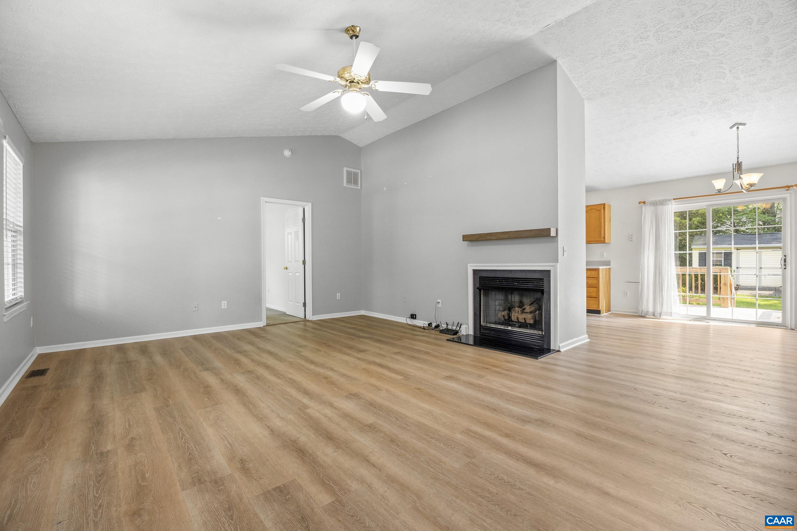 5 PAWNEE LN, PALMYRA, Virginia 22963, 3 Bedrooms Bedrooms, ,2 BathroomsBathrooms,Residential,5 PAWNEE LN,680647 MLS # 680647 5 PAWNEE LN, PALMYRA, Virginia 22963, 3 Bedrooms Bedrooms, ,2 BathroomsBathrooms,Residential,5 PAWNEE LN,680647 MLS # 680647