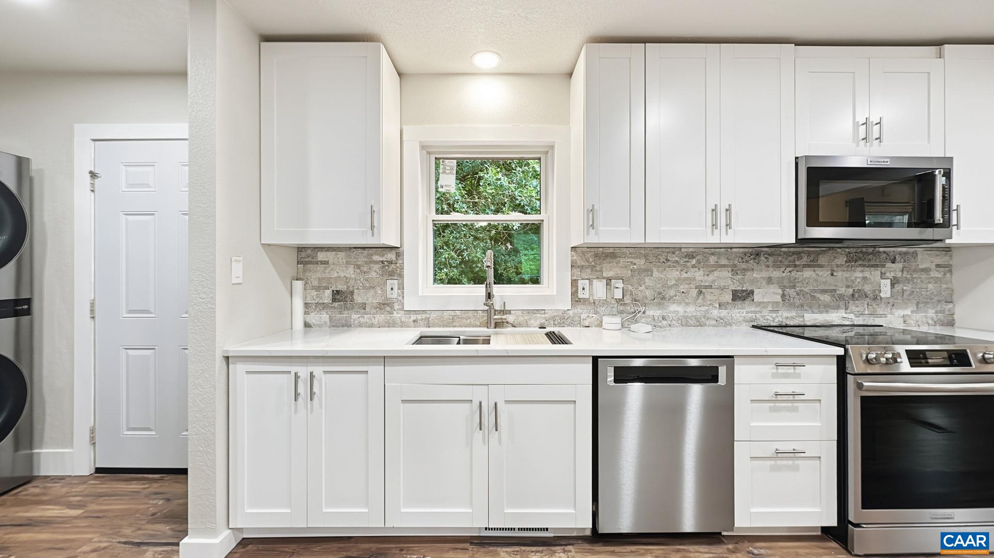 210 WILLIAMSTOWN RD, SHIPMAN, Virginia 22971, 3 Bedrooms Bedrooms, ,2 BathroomsBathrooms,Residential,210 WILLIAMSTOWN RD,680648 MLS # 680648 210 WILLIAMSTOWN RD, SHIPMAN, Virginia 22971, 3 Bedrooms Bedrooms, ,2 BathroomsBathrooms,Residential,210 WILLIAMSTOWN RD,680648 MLS # 680648