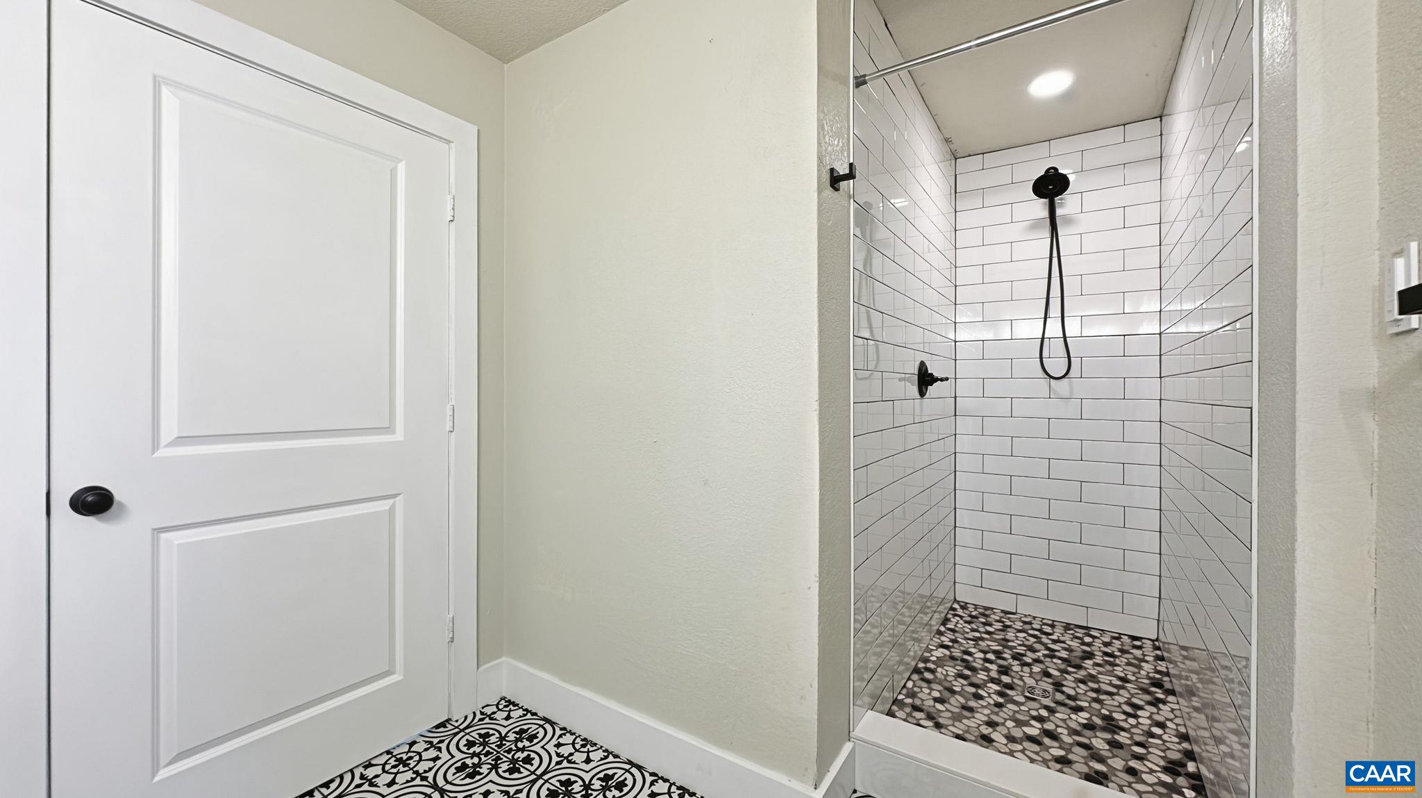 210 WILLIAMSTOWN RD, SHIPMAN, Virginia 22971, 3 Bedrooms Bedrooms, ,2 BathroomsBathrooms,Residential,210 WILLIAMSTOWN RD,680648 MLS # 680648 210 WILLIAMSTOWN RD, SHIPMAN, Virginia 22971, 3 Bedrooms Bedrooms, ,2 BathroomsBathrooms,Residential,210 WILLIAMSTOWN RD,680648 MLS # 680648