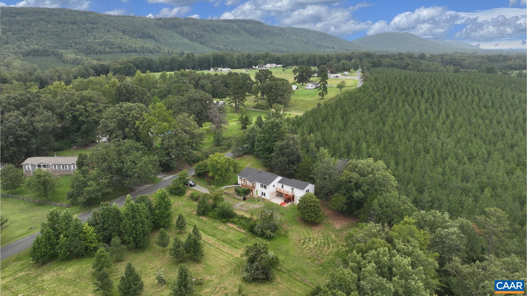 210 WILLIAMSTOWN RD, SHIPMAN, Virginia 22971, 3 Bedrooms Bedrooms, ,2 BathroomsBathrooms,Residential,210 WILLIAMSTOWN RD,680648 MLS # 680648 210 WILLIAMSTOWN RD, SHIPMAN, Virginia 22971, 3 Bedrooms Bedrooms, ,2 BathroomsBathrooms,Residential,210 WILLIAMSTOWN RD,680648 MLS # 680648