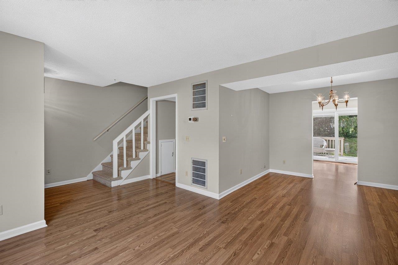 19 VILLAGE SQ, HARRISONBURG, Virginia 22802, 3 Bedrooms Bedrooms, ,1 BathroomBathrooms,Residential,19 VILLAGE SQ,680653 MLS # 680653 19 VILLAGE SQ, HARRISONBURG, Virginia 22802, 3 Bedrooms Bedrooms, ,1 BathroomBathrooms,Residential,19 VILLAGE SQ,680653 MLS # 680653