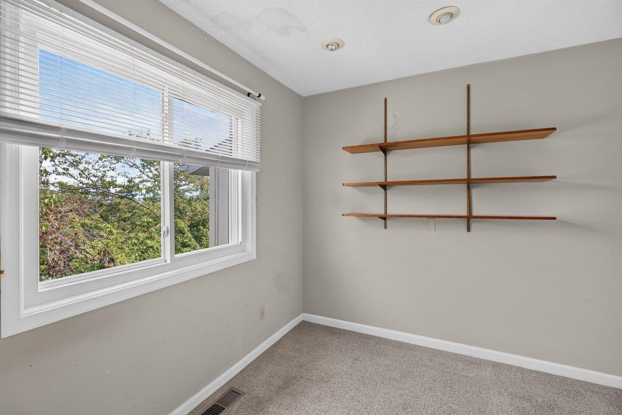 19 VILLAGE SQ, HARRISONBURG, Virginia 22802, 3 Bedrooms Bedrooms, ,1 BathroomBathrooms,Residential,19 VILLAGE SQ,680653 MLS # 680653 19 VILLAGE SQ, HARRISONBURG, Virginia 22802, 3 Bedrooms Bedrooms, ,1 BathroomBathrooms,Residential,19 VILLAGE SQ,680653 MLS # 680653
