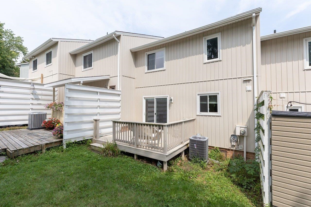19 VILLAGE SQ, HARRISONBURG, Virginia 22802, 3 Bedrooms Bedrooms, ,1 BathroomBathrooms,Residential,19 VILLAGE SQ,680653 MLS # 680653 19 VILLAGE SQ, HARRISONBURG, Virginia 22802, 3 Bedrooms Bedrooms, ,1 BathroomBathrooms,Residential,19 VILLAGE SQ,680653 MLS # 680653