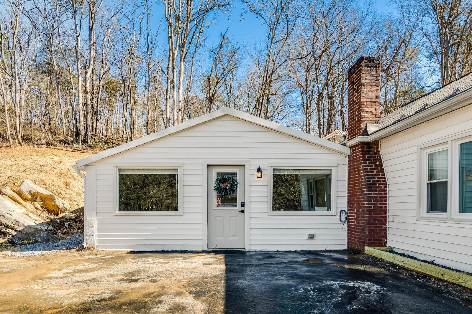 393 CROOKED RUN RD, SHENANDOAH, Virginia 22849, 4 Bedrooms Bedrooms, ,2 BathroomsBathrooms,Residential,River Bound,393 CROOKED RUN RD,680657 MLS # 680657 393 CROOKED RUN RD, SHENANDOAH, Virginia 22849, 4 Bedrooms Bedrooms, ,2 BathroomsBathrooms,Residential,River Bound,393 CROOKED RUN RD,680657 MLS # 680657