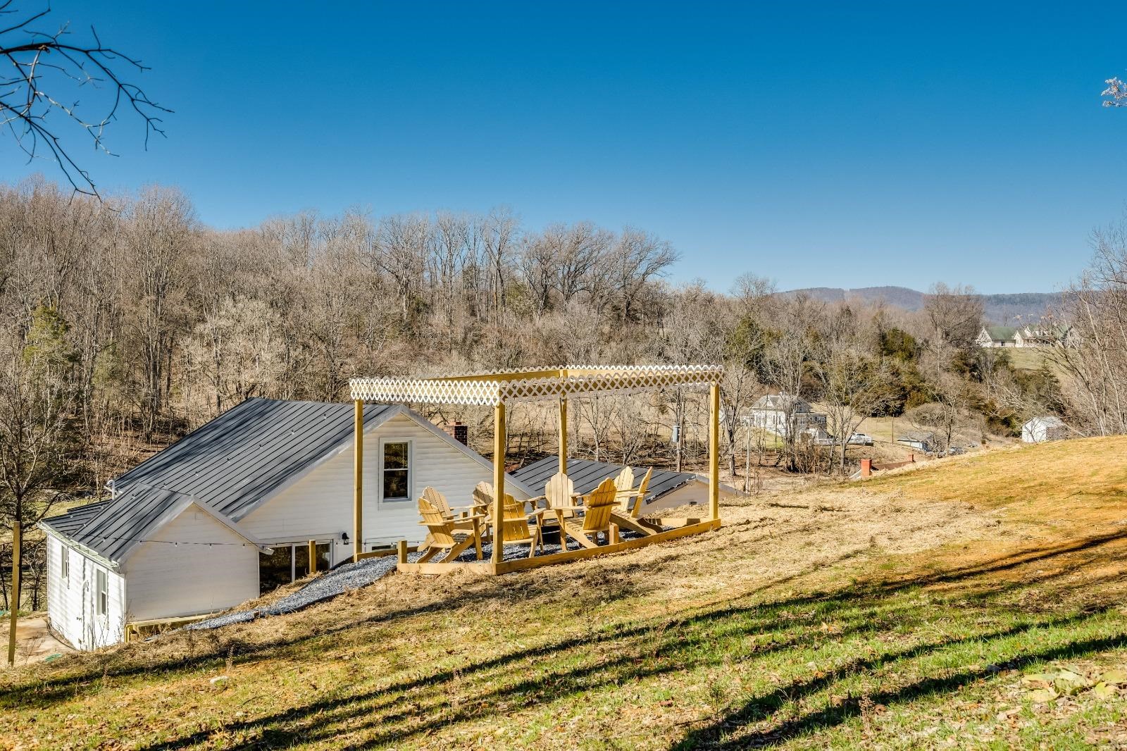 393 CROOKED RUN RD, SHENANDOAH, Virginia 22849, 4 Bedrooms Bedrooms, ,2 BathroomsBathrooms,Residential,River Bound,393 CROOKED RUN RD,680657 MLS # 680657 393 CROOKED RUN RD, SHENANDOAH, Virginia 22849, 4 Bedrooms Bedrooms, ,2 BathroomsBathrooms,Residential,River Bound,393 CROOKED RUN RD,680657 MLS # 680657
