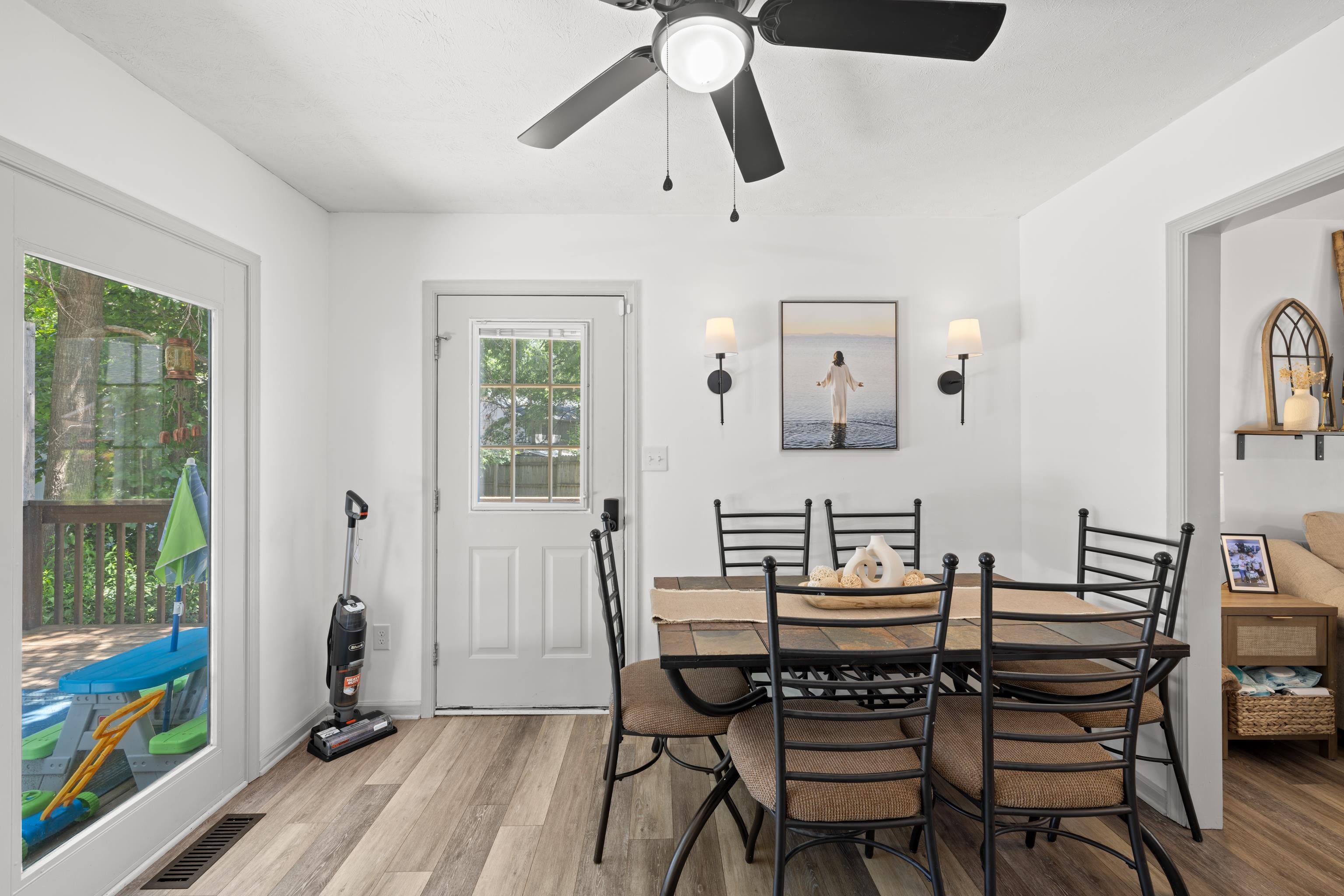 16 KINGSTON CT, STUARTS DRAFT, Virginia 24477, 3 Bedrooms Bedrooms, ,3 BathroomsBathrooms,Residential,16 KINGSTON CT,678012 MLS # 678012 16 KINGSTON CT, STUARTS DRAFT, Virginia 24477, 3 Bedrooms Bedrooms, ,3 BathroomsBathrooms,Residential,16 KINGSTON CT,678012 MLS # 678012
