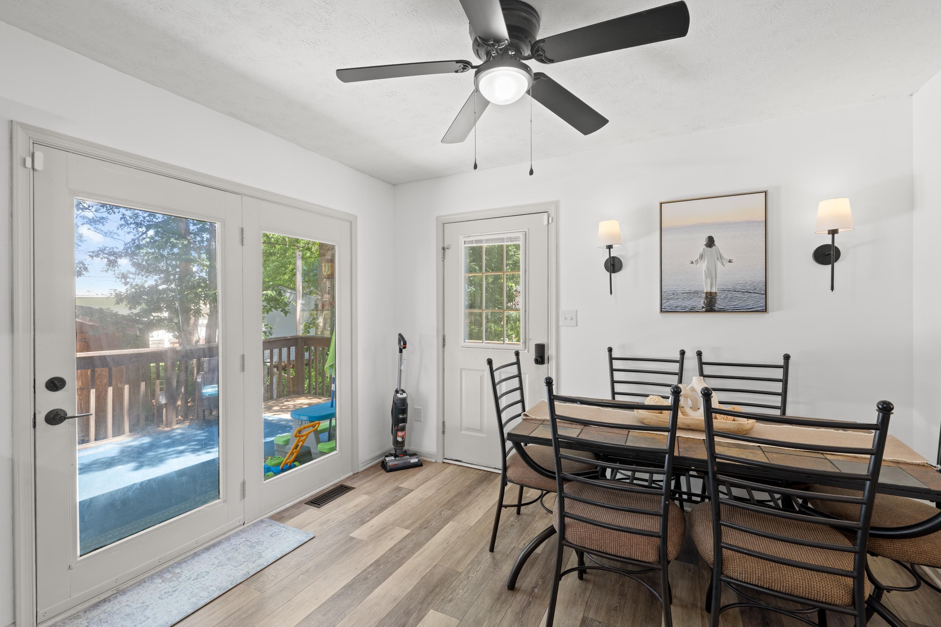 16 KINGSTON CT, STUARTS DRAFT, Virginia 24477, 3 Bedrooms Bedrooms, ,3 BathroomsBathrooms,Residential,16 KINGSTON CT,678012 MLS # 678012 16 KINGSTON CT, STUARTS DRAFT, Virginia 24477, 3 Bedrooms Bedrooms, ,3 BathroomsBathrooms,Residential,16 KINGSTON CT,678012 MLS # 678012