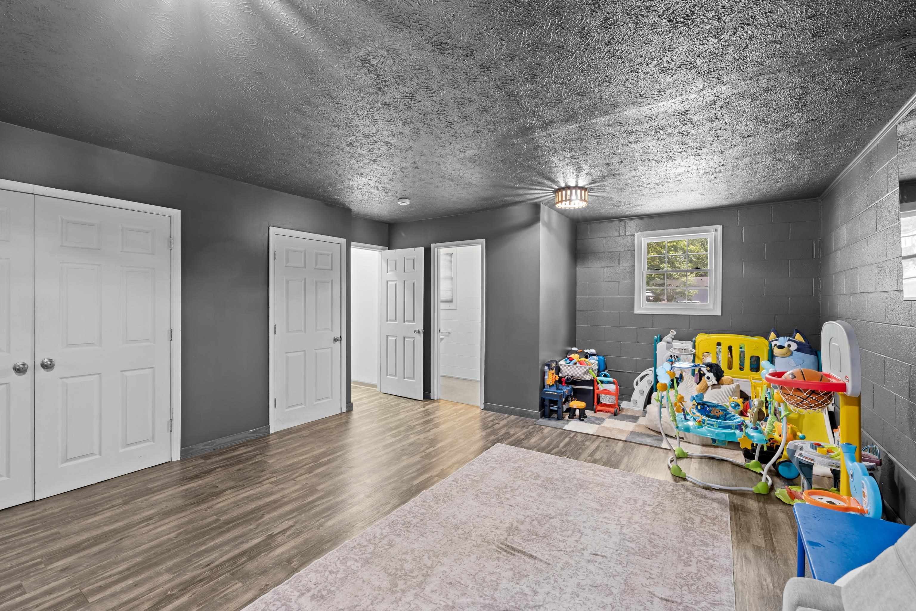 16 KINGSTON CT, STUARTS DRAFT, Virginia 24477, 3 Bedrooms Bedrooms, ,3 BathroomsBathrooms,Residential,16 KINGSTON CT,678012 MLS # 678012 16 KINGSTON CT, STUARTS DRAFT, Virginia 24477, 3 Bedrooms Bedrooms, ,3 BathroomsBathrooms,Residential,16 KINGSTON CT,678012 MLS # 678012