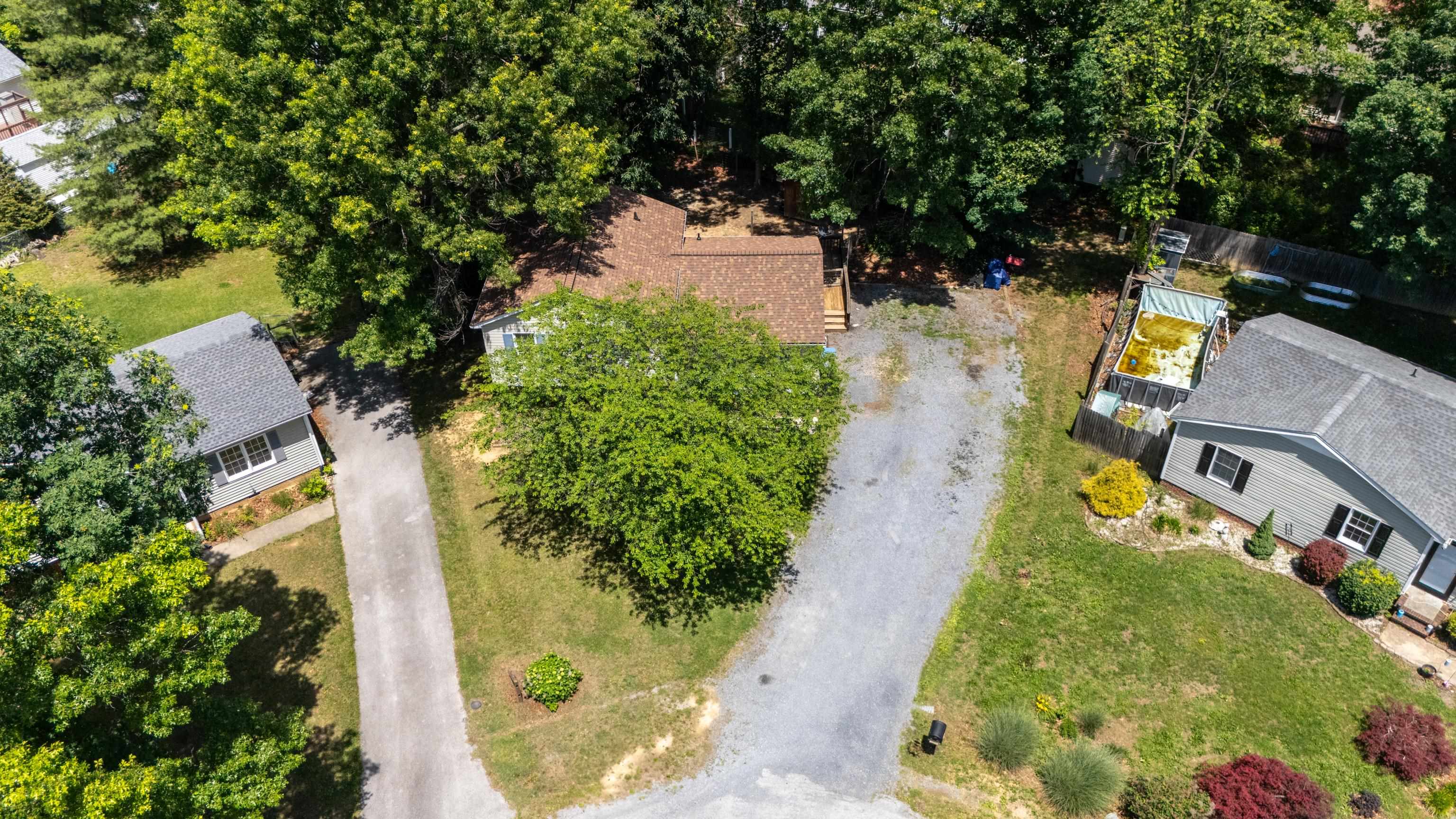 16 KINGSTON CT, STUARTS DRAFT, Virginia 24477, 3 Bedrooms Bedrooms, ,3 BathroomsBathrooms,Residential,16 KINGSTON CT,678012 MLS # 678012 16 KINGSTON CT, STUARTS DRAFT, Virginia 24477, 3 Bedrooms Bedrooms, ,3 BathroomsBathrooms,Residential,16 KINGSTON CT,678012 MLS # 678012