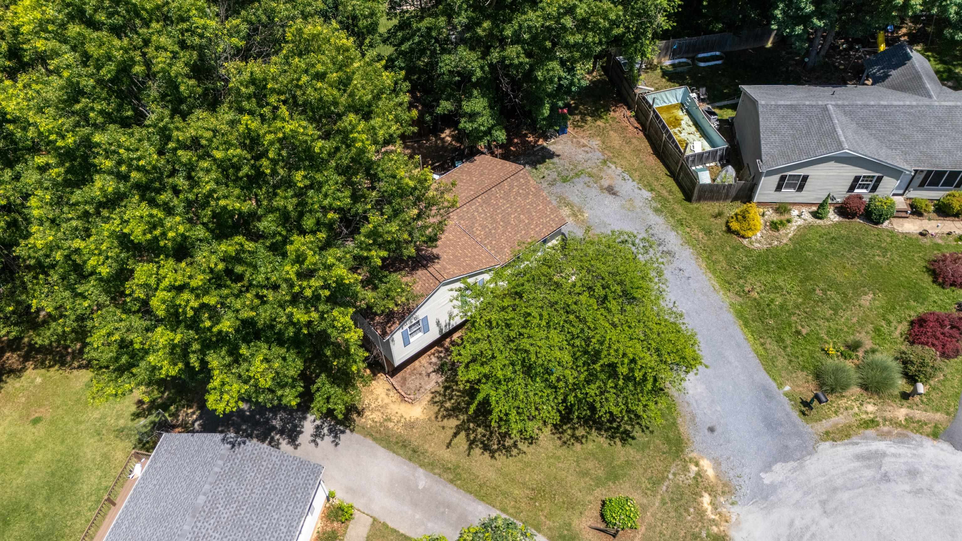 16 KINGSTON CT, STUARTS DRAFT, Virginia 24477, 3 Bedrooms Bedrooms, ,3 BathroomsBathrooms,Residential,16 KINGSTON CT,678012 MLS # 678012 16 KINGSTON CT, STUARTS DRAFT, Virginia 24477, 3 Bedrooms Bedrooms, ,3 BathroomsBathrooms,Residential,16 KINGSTON CT,678012 MLS # 678012