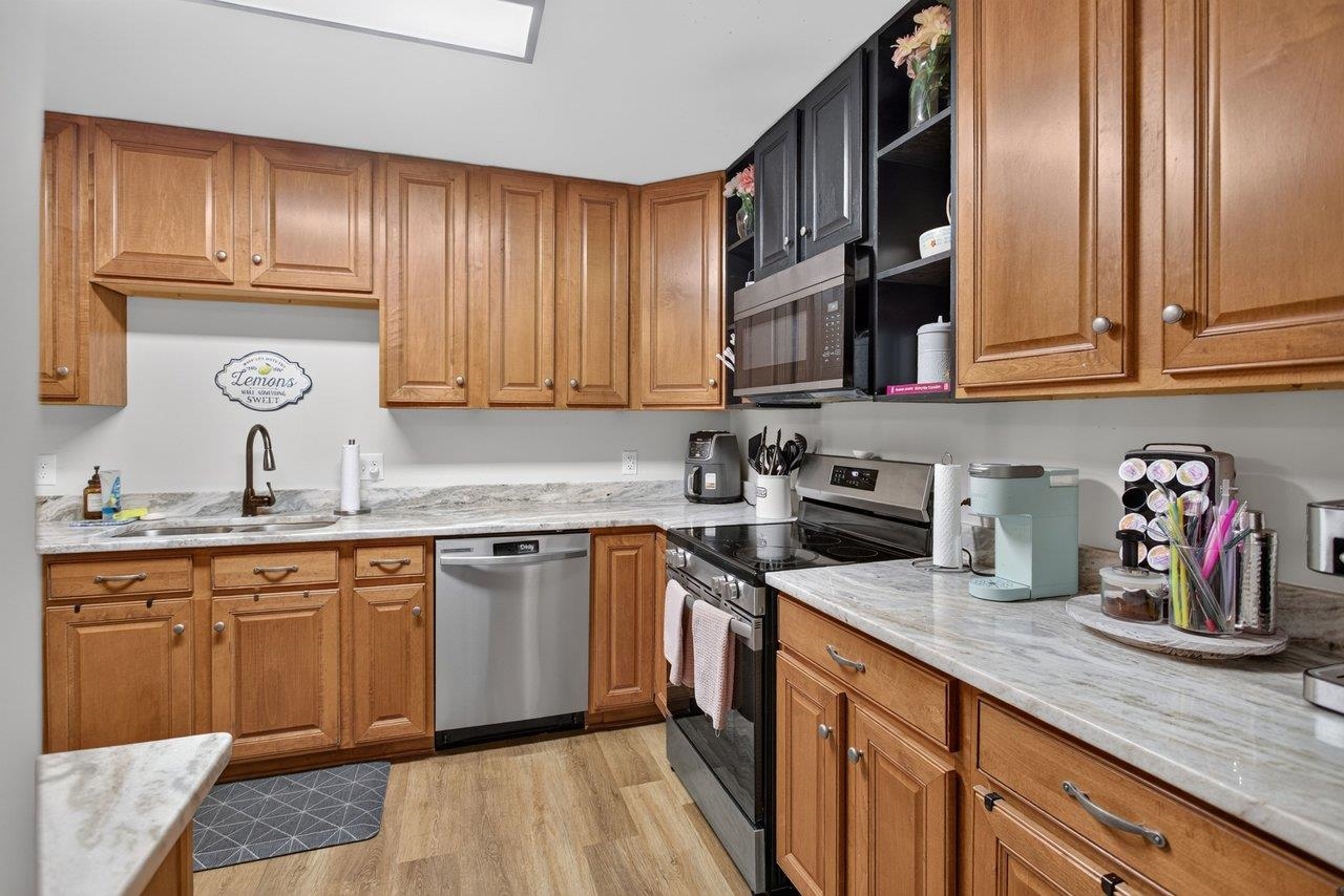 1823 SW WILLOW HILL DR, HARRISONBURG, Virginia 22801, 5 Bedrooms Bedrooms, ,2 BathroomsBathrooms,Residential,1823 SW WILLOW HILL DR,678978 MLS # 678978 1823 SW WILLOW HILL DR, HARRISONBURG, Virginia 22801, 5 Bedrooms Bedrooms, ,2 BathroomsBathrooms,Residential,1823 SW WILLOW HILL DR,678978 MLS # 678978