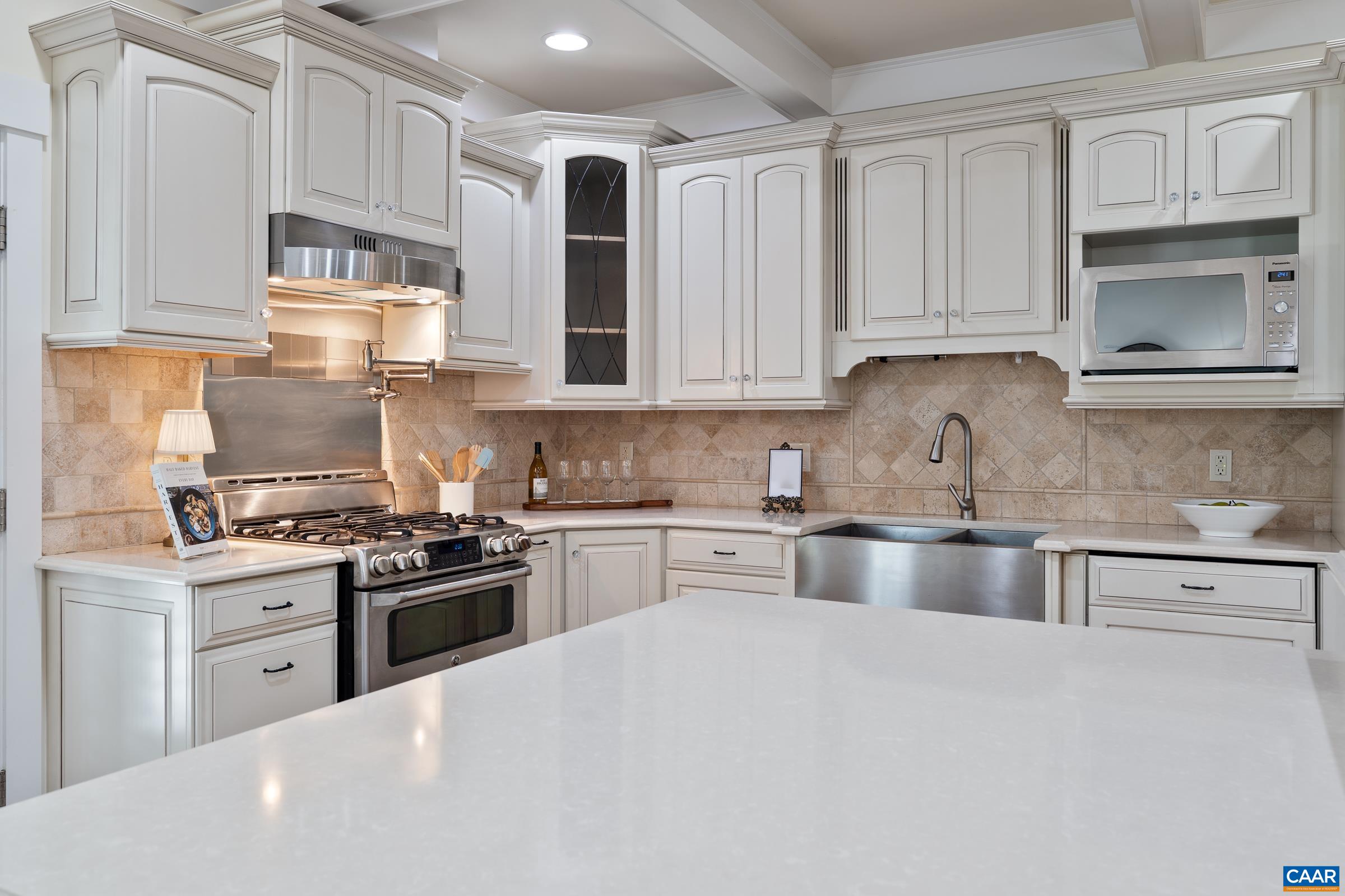 1158 FARROW DR, CHARLOTTESVILLE, Virginia 22901, 4 Bedrooms Bedrooms, ,3 BathroomsBathrooms,Residential,1158 FARROW DR,680635 MLS # 680635 1158 FARROW DR, CHARLOTTESVILLE, Virginia 22901, 4 Bedrooms Bedrooms, ,3 BathroomsBathrooms,Residential,1158 FARROW DR,680635 MLS # 680635