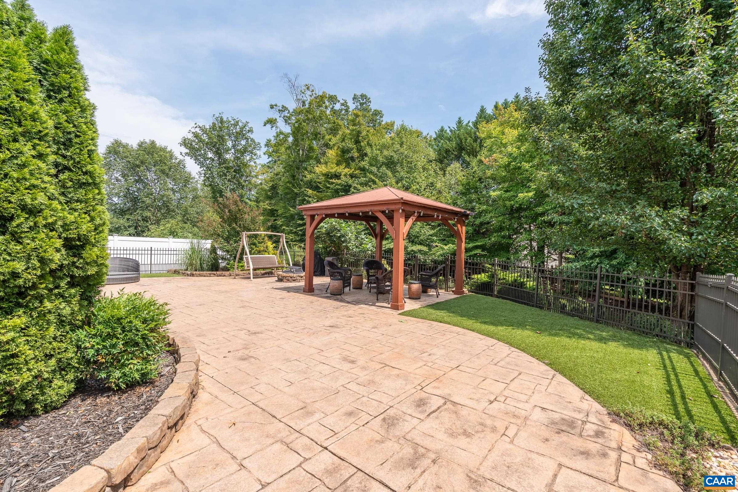 1158 FARROW DR, CHARLOTTESVILLE, Virginia 22901, 4 Bedrooms Bedrooms, ,3 BathroomsBathrooms,Residential,1158 FARROW DR,680635 MLS # 680635 1158 FARROW DR, CHARLOTTESVILLE, Virginia 22901, 4 Bedrooms Bedrooms, ,3 BathroomsBathrooms,Residential,1158 FARROW DR,680635 MLS # 680635