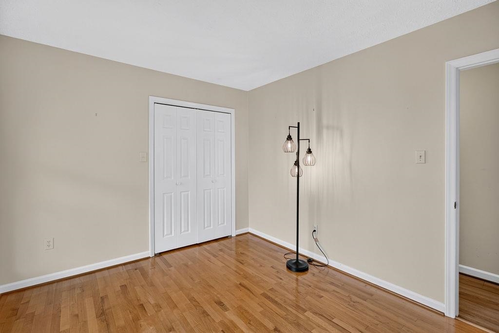 4345 LEE JACKSON HWY, GREENVILLE, Virginia 24440, 3 Bedrooms Bedrooms, ,2 BathroomsBathrooms,Residential,4345 LEE JACKSON HWY,680660 MLS # 680660 4345 LEE JACKSON HWY, GREENVILLE, Virginia 24440, 3 Bedrooms Bedrooms, ,2 BathroomsBathrooms,Residential,4345 LEE JACKSON HWY,680660 MLS # 680660