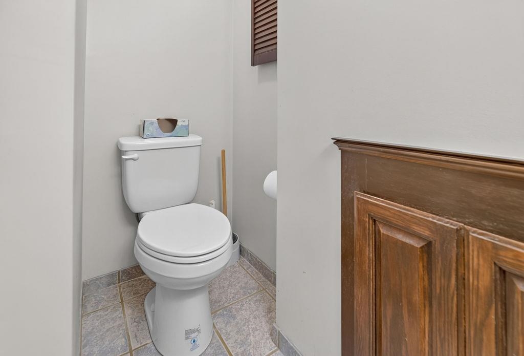 4345 LEE JACKSON HWY, GREENVILLE, Virginia 24440, 3 Bedrooms Bedrooms, ,2 BathroomsBathrooms,Residential,4345 LEE JACKSON HWY,680660 MLS # 680660 4345 LEE JACKSON HWY, GREENVILLE, Virginia 24440, 3 Bedrooms Bedrooms, ,2 BathroomsBathrooms,Residential,4345 LEE JACKSON HWY,680660 MLS # 680660