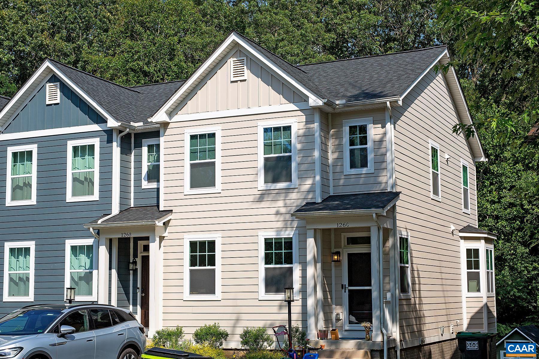 126 LONGWOOD DR, CHARLOTTESVILLE, Virginia 22903, 4 Bedrooms Bedrooms, ,3 BathroomsBathrooms,Residential,126 LONGWOOD DR,680661 MLS # 680661
