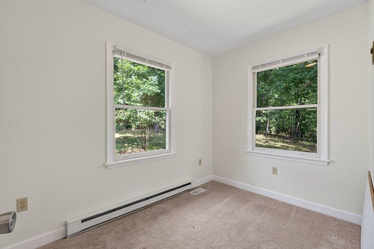 17395 PEEPERS HOLLOW LN, BROADWAY, Virginia 22815, 3 Bedrooms Bedrooms, ,1 BathroomBathrooms,Residential,17395 PEEPERS HOLLOW LN,680662 MLS # 680662 17395 PEEPERS HOLLOW LN, BROADWAY, Virginia 22815, 3 Bedrooms Bedrooms, ,1 BathroomBathrooms,Residential,17395 PEEPERS HOLLOW LN,680662 MLS # 680662