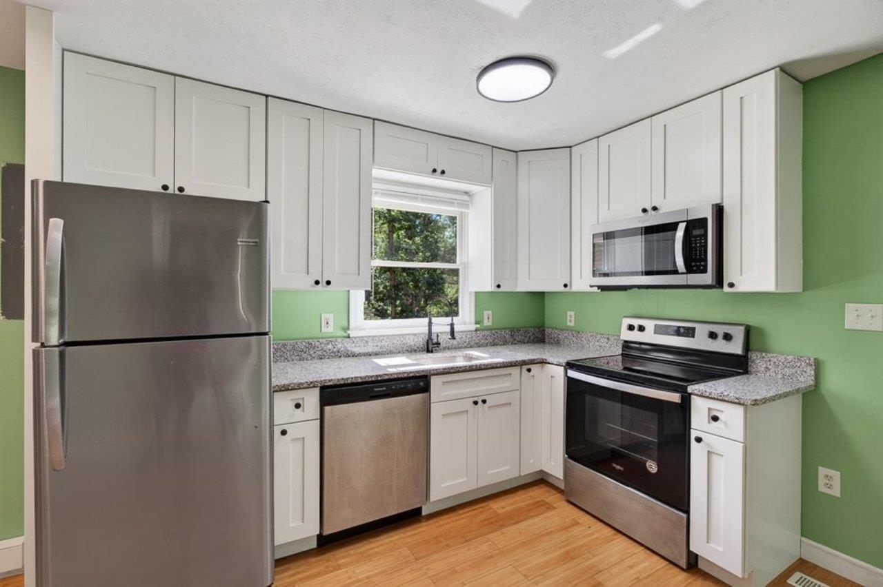 17395 PEEPERS HOLLOW LN, BROADWAY, Virginia 22815, 3 Bedrooms Bedrooms, ,1 BathroomBathrooms,Residential,17395 PEEPERS HOLLOW LN,680662 MLS # 680662 17395 PEEPERS HOLLOW LN, BROADWAY, Virginia 22815, 3 Bedrooms Bedrooms, ,1 BathroomBathrooms,Residential,17395 PEEPERS HOLLOW LN,680662 MLS # 680662