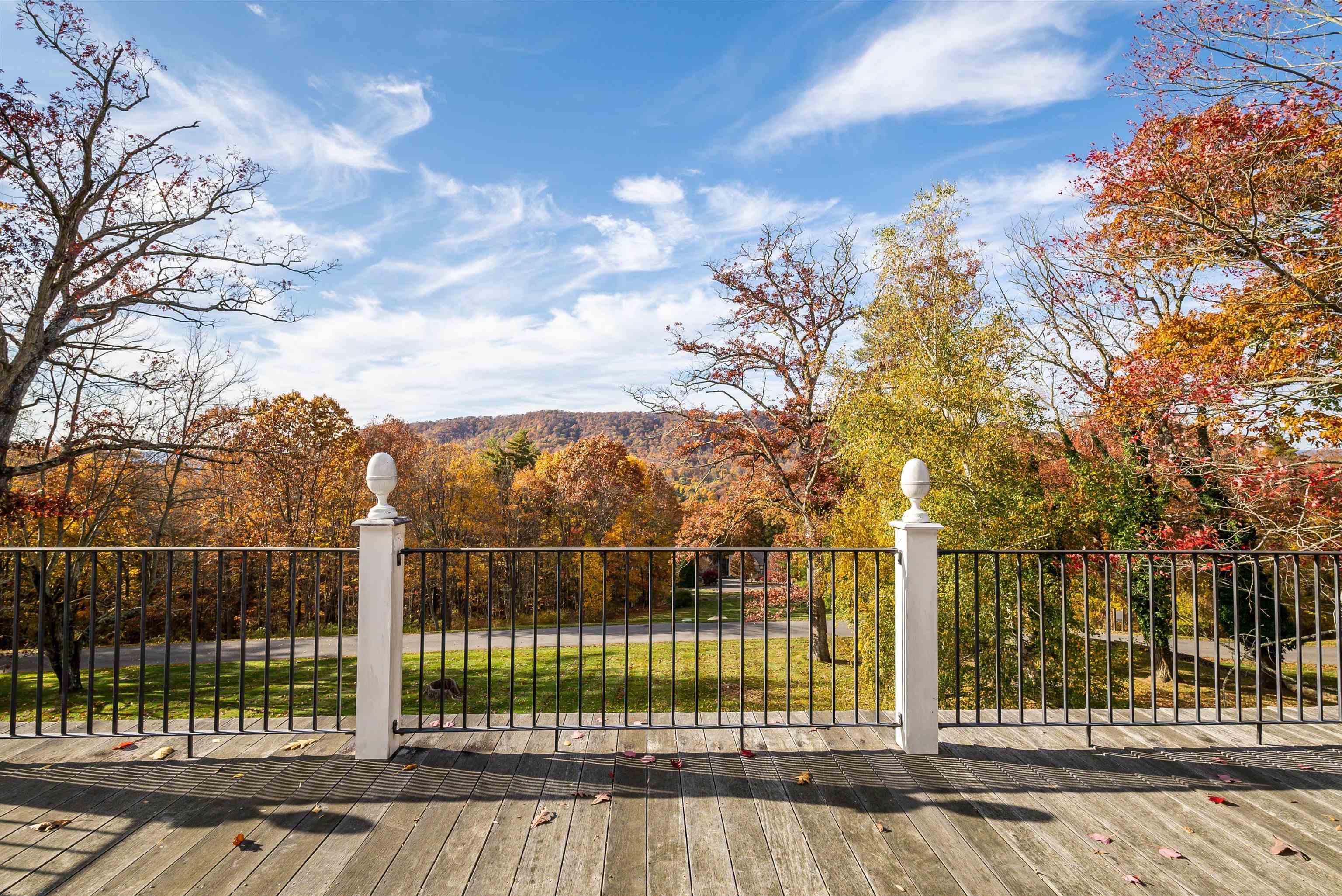 1068 SHEEP MEADOW RD, HOT SPRINGS, Virginia 24445, 5 Bedrooms Bedrooms, ,5 BathroomsBathrooms,Residential,1068 SHEEP MEADOW RD,680663 MLS # 680663 1068 SHEEP MEADOW RD, HOT SPRINGS, Virginia 24445, 5 Bedrooms Bedrooms, ,5 BathroomsBathrooms,Residential,1068 SHEEP MEADOW RD,680663 MLS # 680663