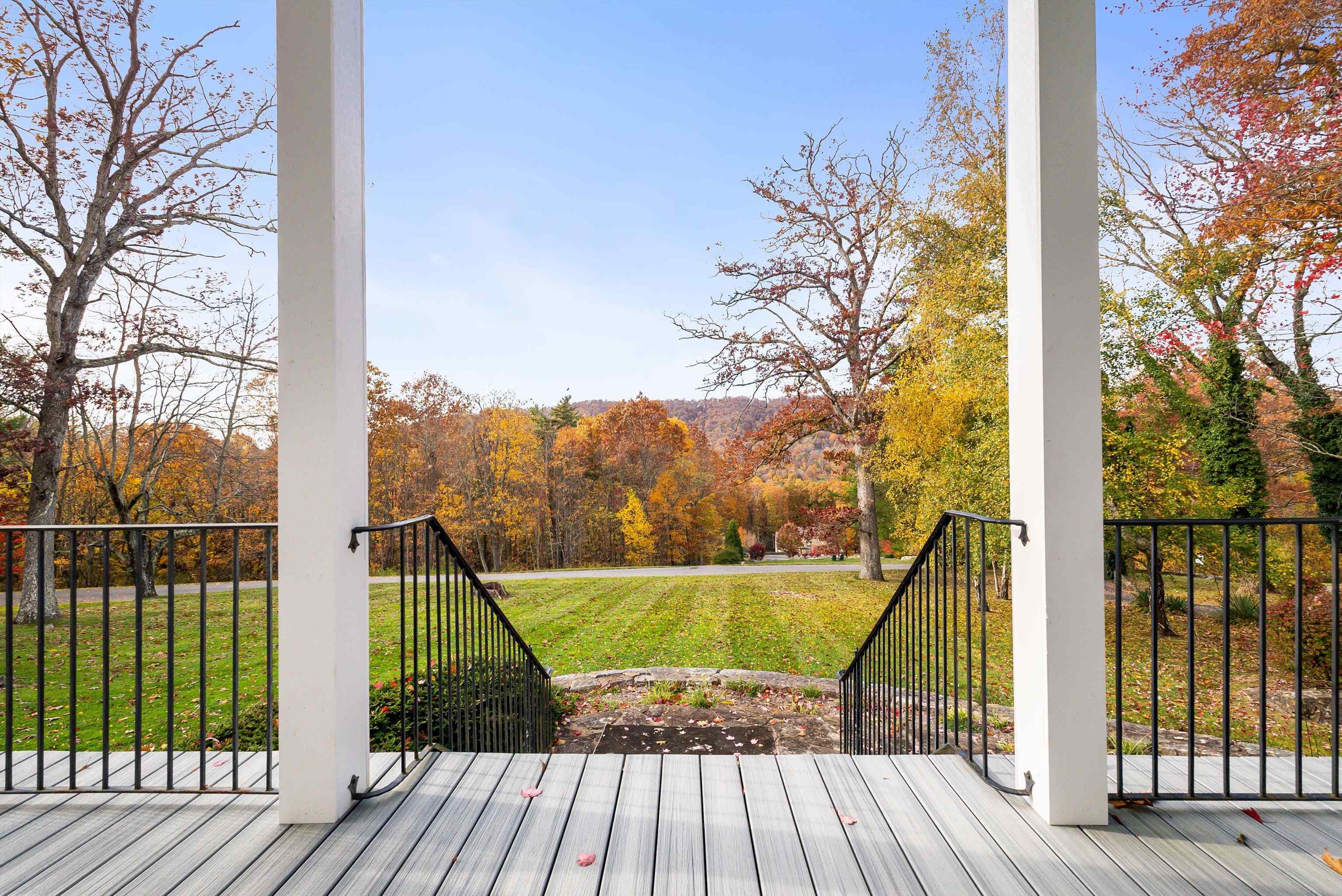 1068 SHEEP MEADOW RD, HOT SPRINGS, Virginia 24445, 5 Bedrooms Bedrooms, ,5 BathroomsBathrooms,Residential,1068 SHEEP MEADOW RD,680663 MLS # 680663 1068 SHEEP MEADOW RD, HOT SPRINGS, Virginia 24445, 5 Bedrooms Bedrooms, ,5 BathroomsBathrooms,Residential,1068 SHEEP MEADOW RD,680663 MLS # 680663