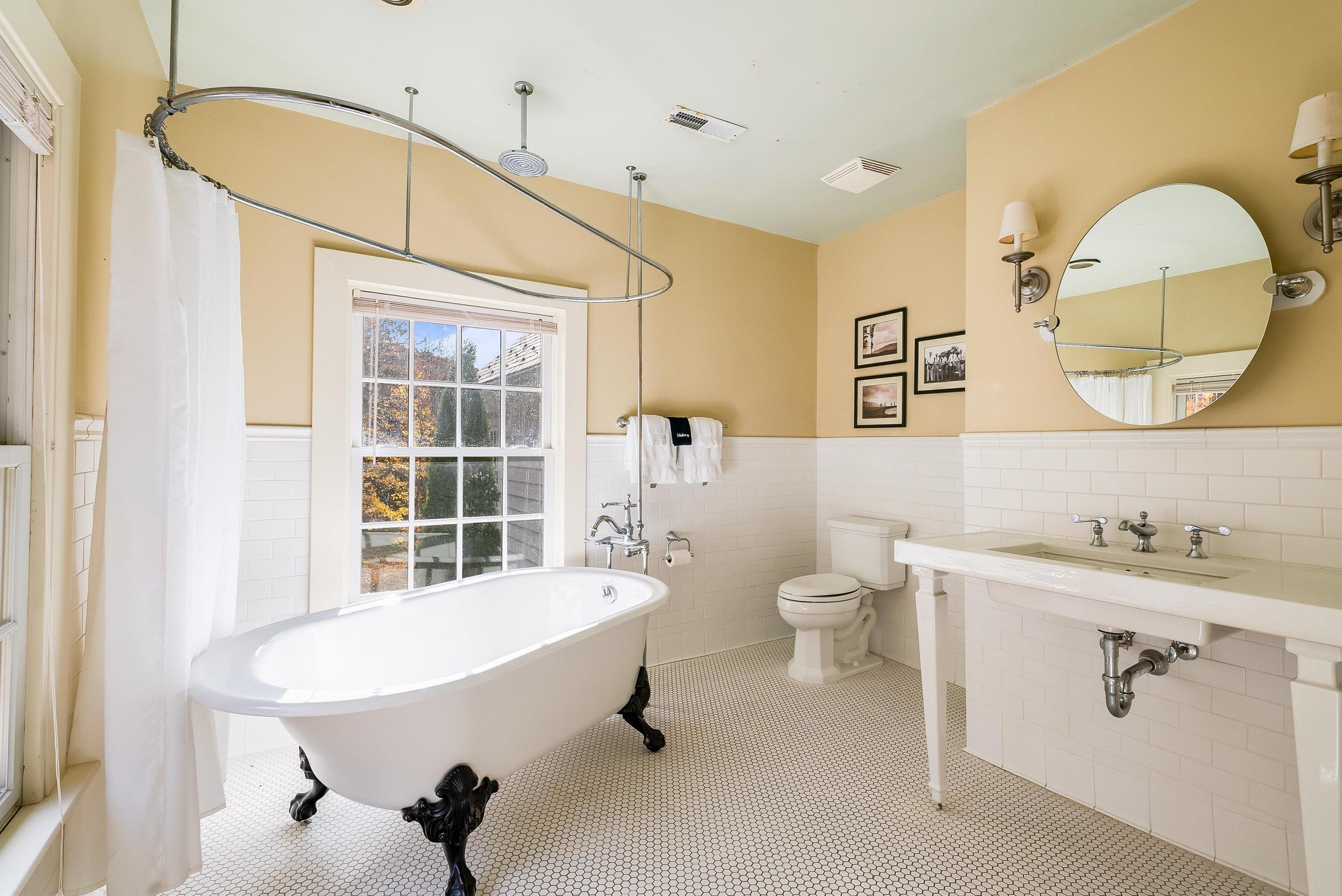 1068 SHEEP MEADOW RD, HOT SPRINGS, Virginia 24445, 5 Bedrooms Bedrooms, ,5 BathroomsBathrooms,Residential,1068 SHEEP MEADOW RD,680663 MLS # 680663 1068 SHEEP MEADOW RD, HOT SPRINGS, Virginia 24445, 5 Bedrooms Bedrooms, ,5 BathroomsBathrooms,Residential,1068 SHEEP MEADOW RD,680663 MLS # 680663
