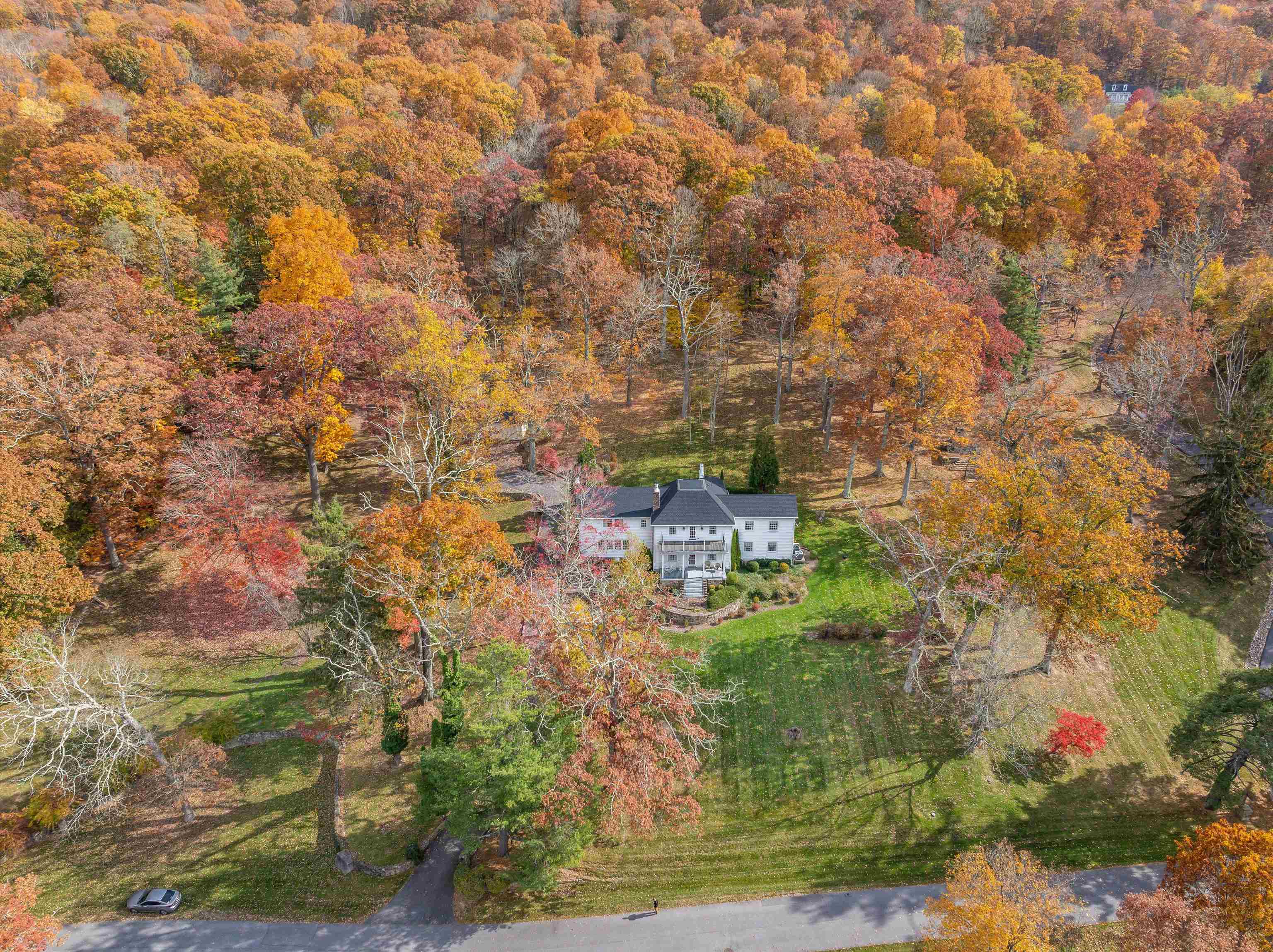 1068 SHEEP MEADOW RD, HOT SPRINGS, Virginia 24445, 5 Bedrooms Bedrooms, ,5 BathroomsBathrooms,Residential,1068 SHEEP MEADOW RD,680663 MLS # 680663 1068 SHEEP MEADOW RD, HOT SPRINGS, Virginia 24445, 5 Bedrooms Bedrooms, ,5 BathroomsBathrooms,Residential,1068 SHEEP MEADOW RD,680663 MLS # 680663