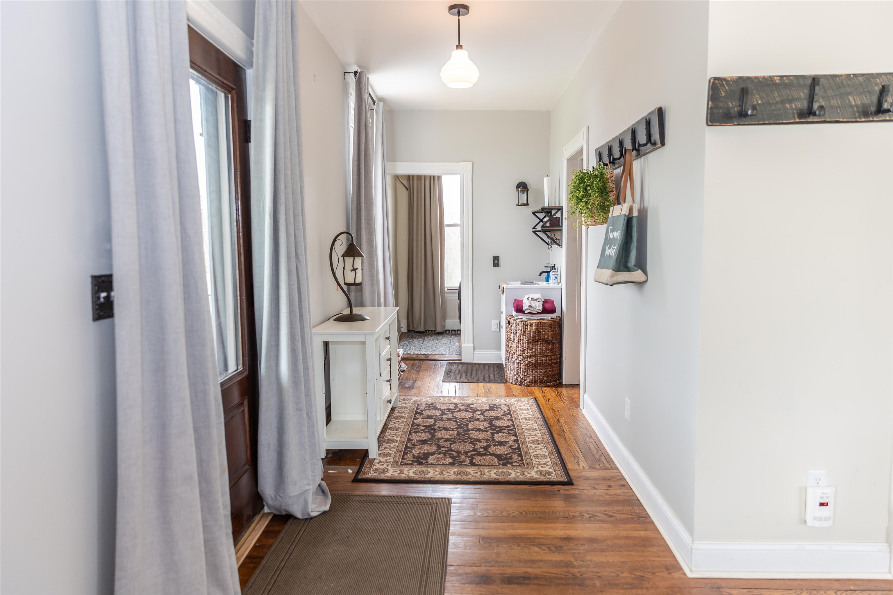 374 FINLEY RD, RAPHINE, Virginia 24472, 4 Bedrooms Bedrooms, ,3 BathroomsBathrooms,Residential,374 Finley Road,374 FINLEY RD,680665 MLS # 680665
