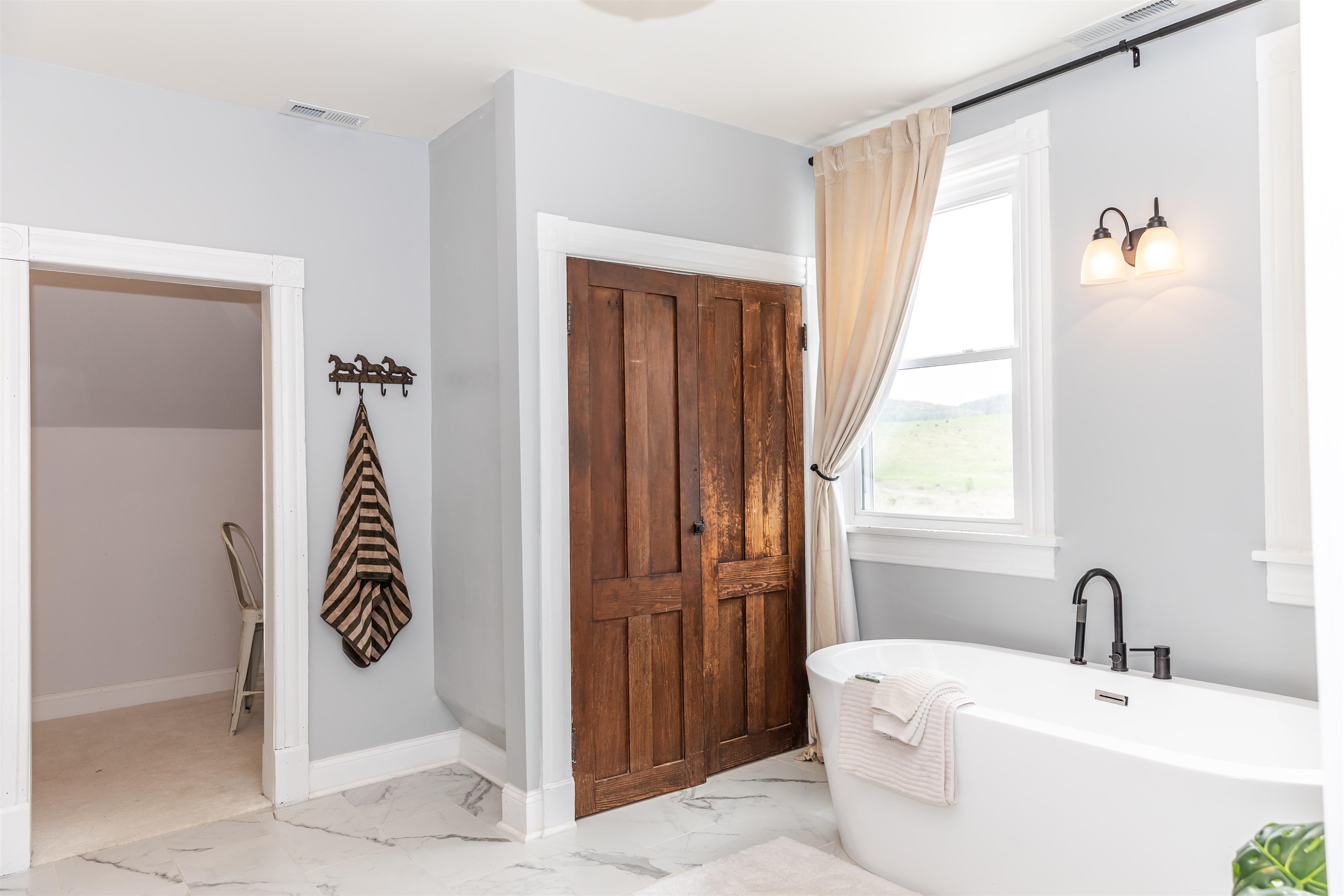 374 FINLEY RD, RAPHINE, Virginia 24472, 4 Bedrooms Bedrooms, ,3 BathroomsBathrooms,Residential,374 Finley Road,374 FINLEY RD,680665 MLS # 680665