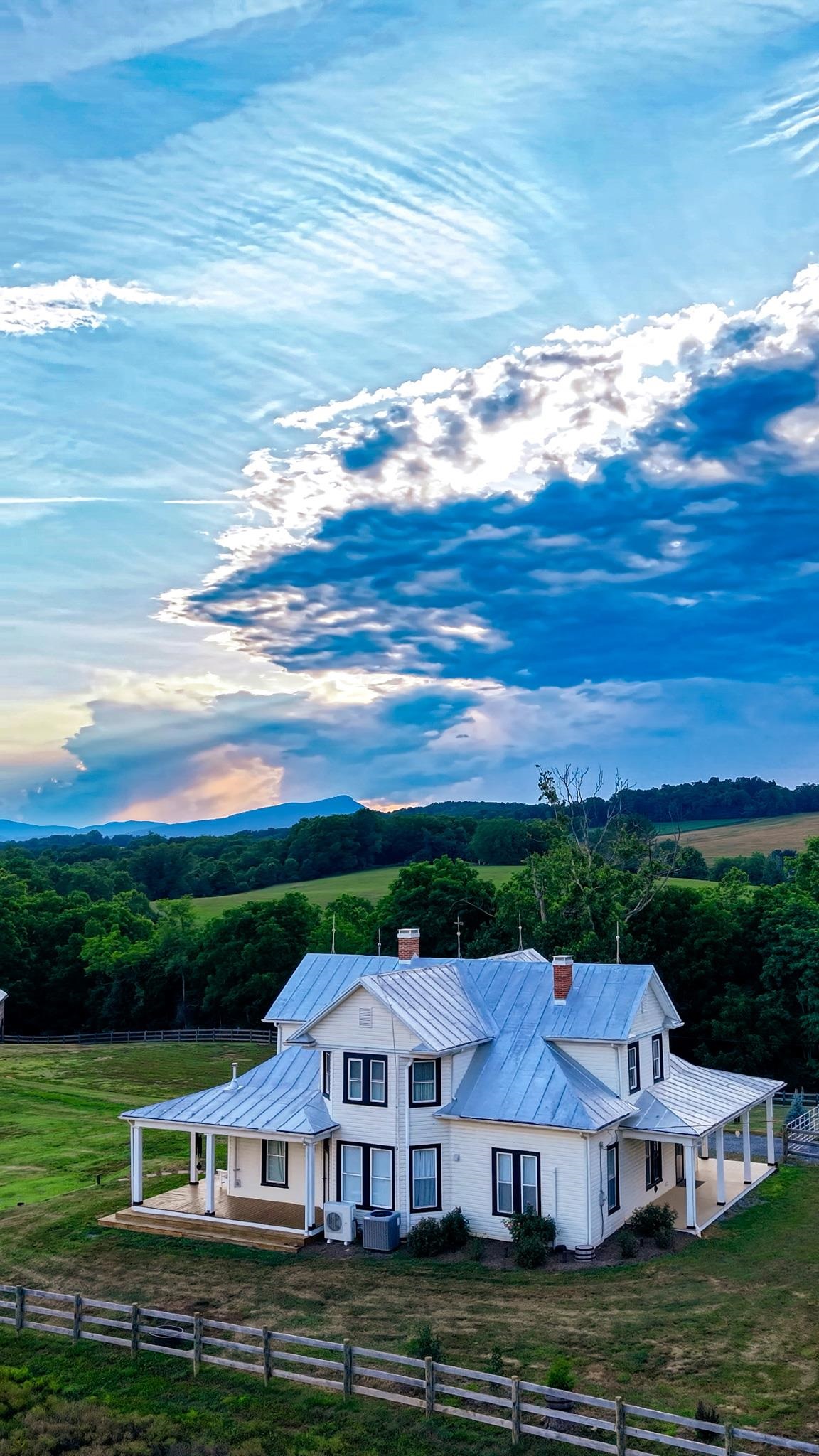 374 FINLEY RD, RAPHINE, Virginia 24472, 4 Bedrooms Bedrooms, ,3 BathroomsBathrooms,Residential,374 Finley Road,374 FINLEY RD,680665 MLS # 680665