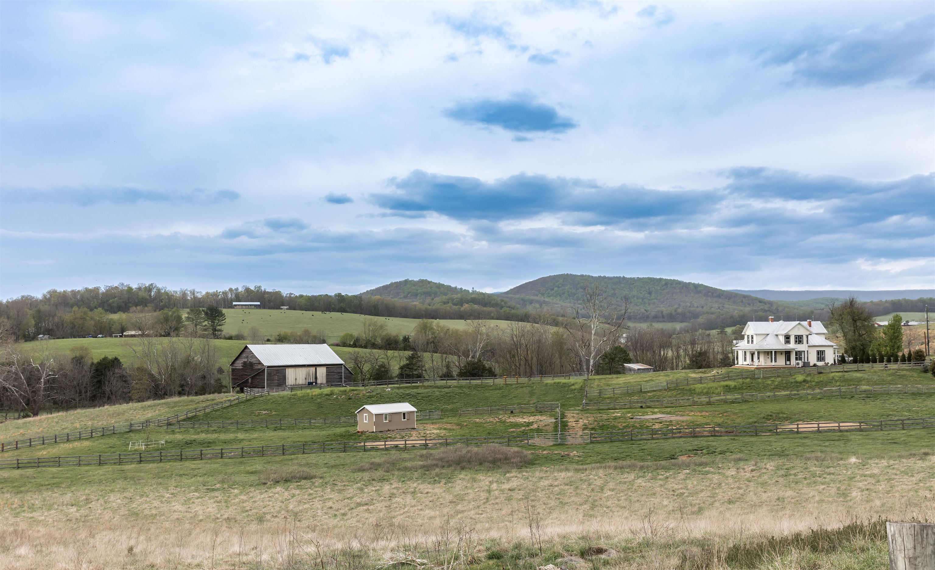 374 FINLEY RD, RAPHINE, Virginia 24472, 4 Bedrooms Bedrooms, ,3 BathroomsBathrooms,Residential,374 Finley Road,374 FINLEY RD,680665 MLS # 680665 374 FINLEY RD, RAPHINE, Virginia 24472, 4 Bedrooms Bedrooms, ,3 BathroomsBathrooms,Residential,374 Finley Road,374 FINLEY RD,680665 MLS # 680665