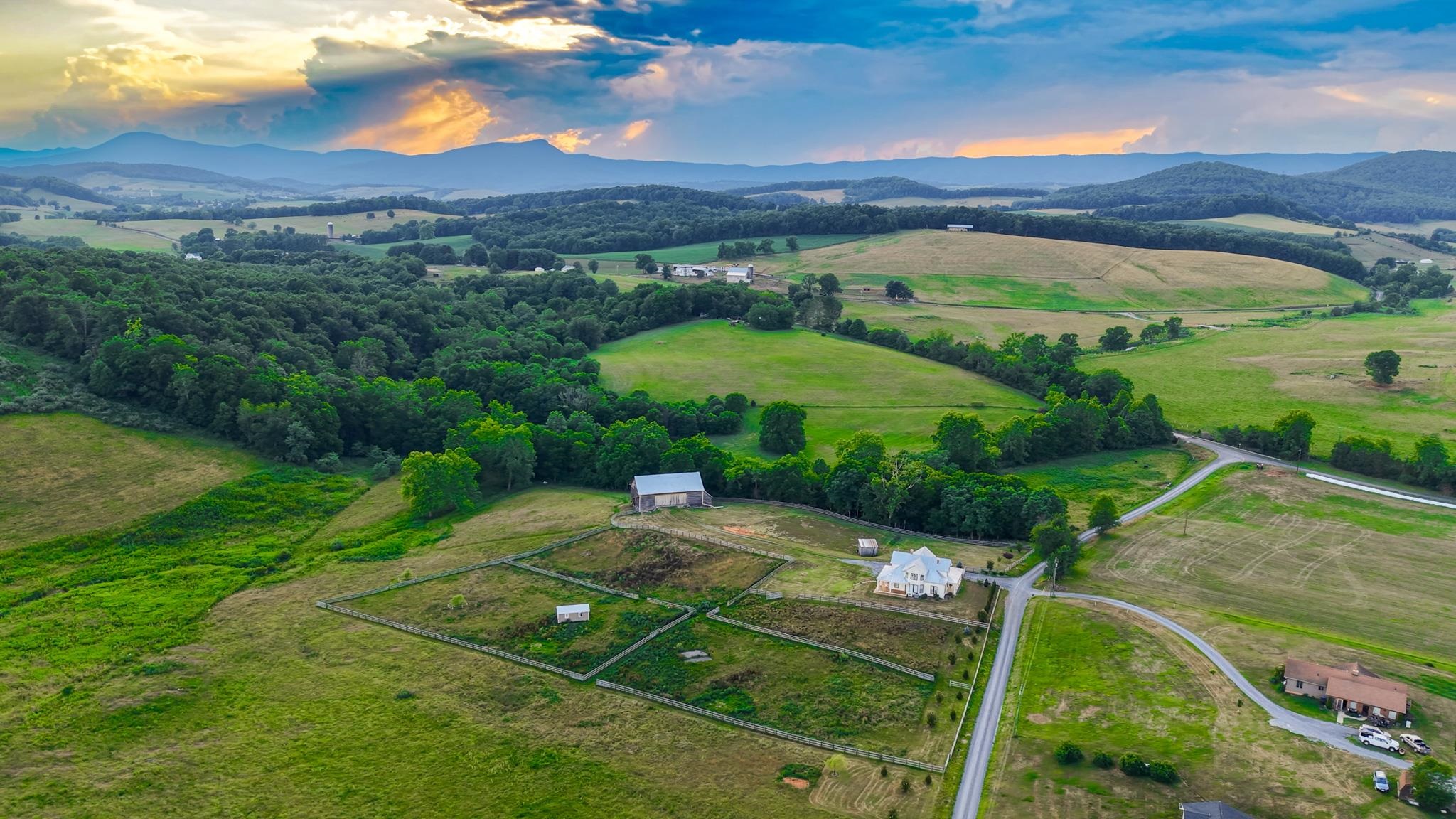 374 FINLEY RD, RAPHINE, Virginia 24472, 4 Bedrooms Bedrooms, ,3 BathroomsBathrooms,Residential,374 Finley Road,374 FINLEY RD,680665 MLS # 680665