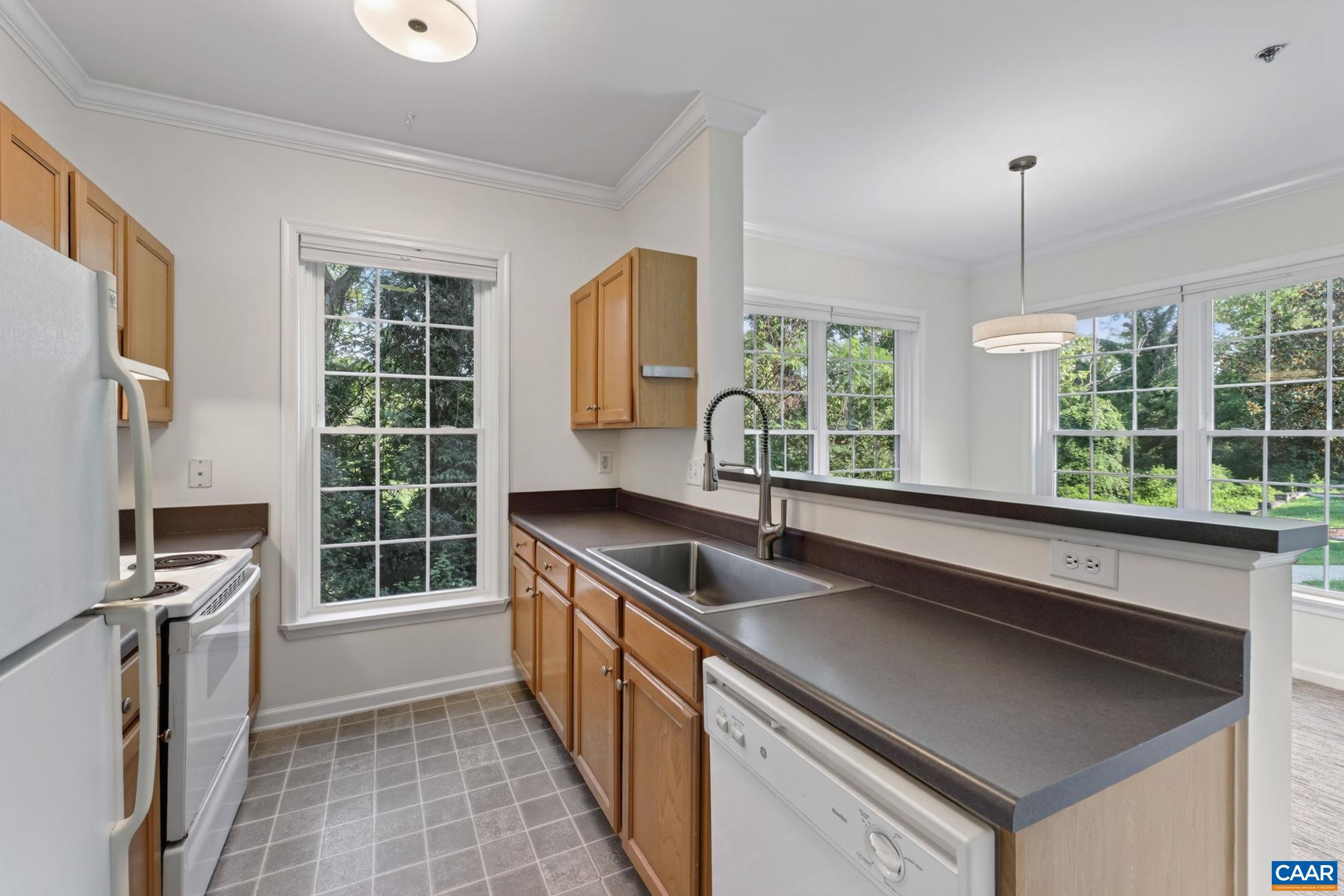 270 RIVERBEND DR, CHARLOTTESVILLE, Virginia 22911, 1 Bedroom Bedrooms, ,1 BathroomBathrooms,Residential,Riverbend One Bedroom,270 RIVERBEND DR,680667 MLS # 680667 270 RIVERBEND DR, CHARLOTTESVILLE, Virginia 22911, 1 Bedroom Bedrooms, ,1 BathroomBathrooms,Residential,Riverbend One Bedroom,270 RIVERBEND DR,680667 MLS # 680667
