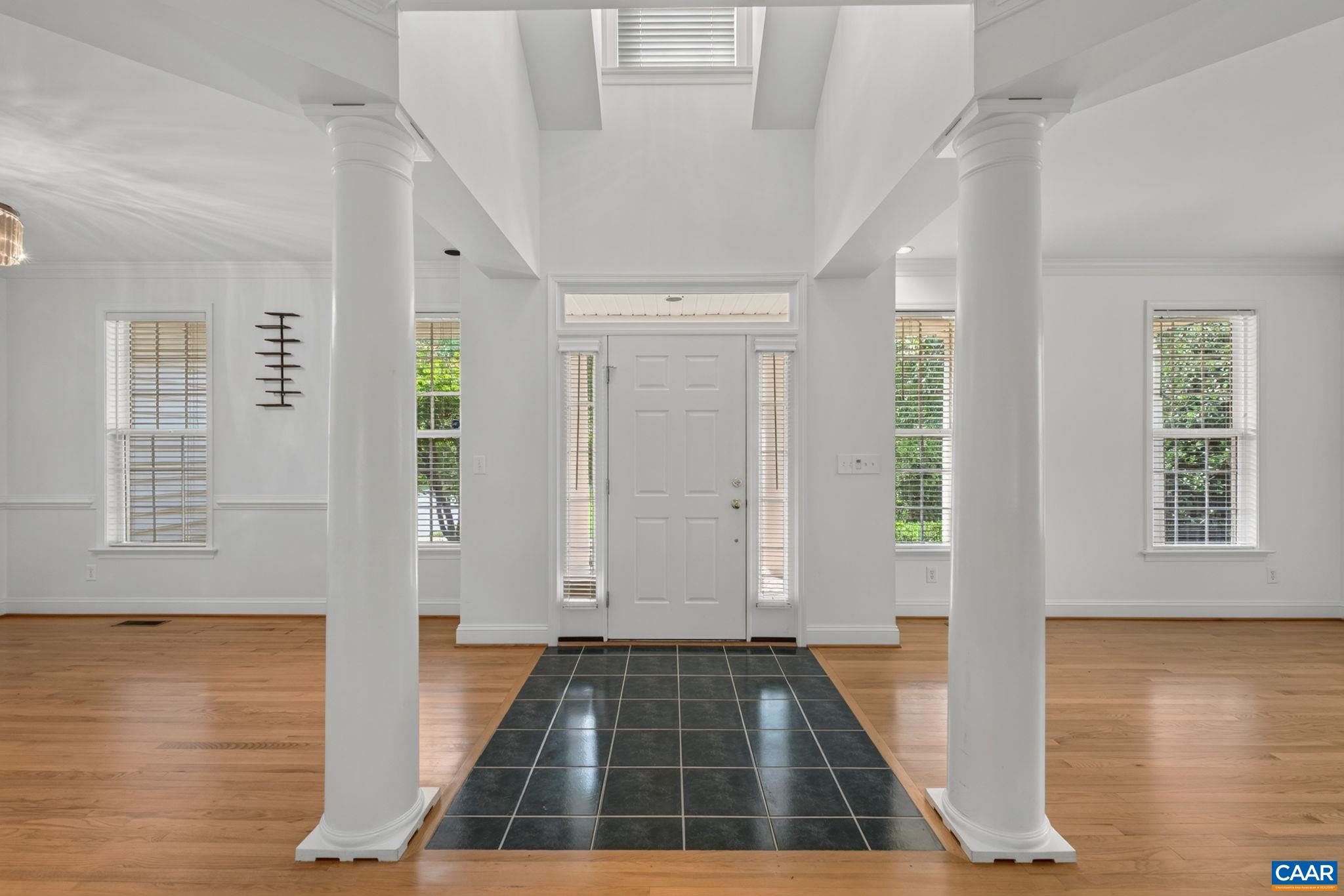935 CHARTER OAKS DR, CHARLOTTESVILLE, Virginia 22901, 4 Bedrooms Bedrooms, ,3 BathroomsBathrooms,Residential,935 CHARTER OAKS DR,680672 MLS # 680672