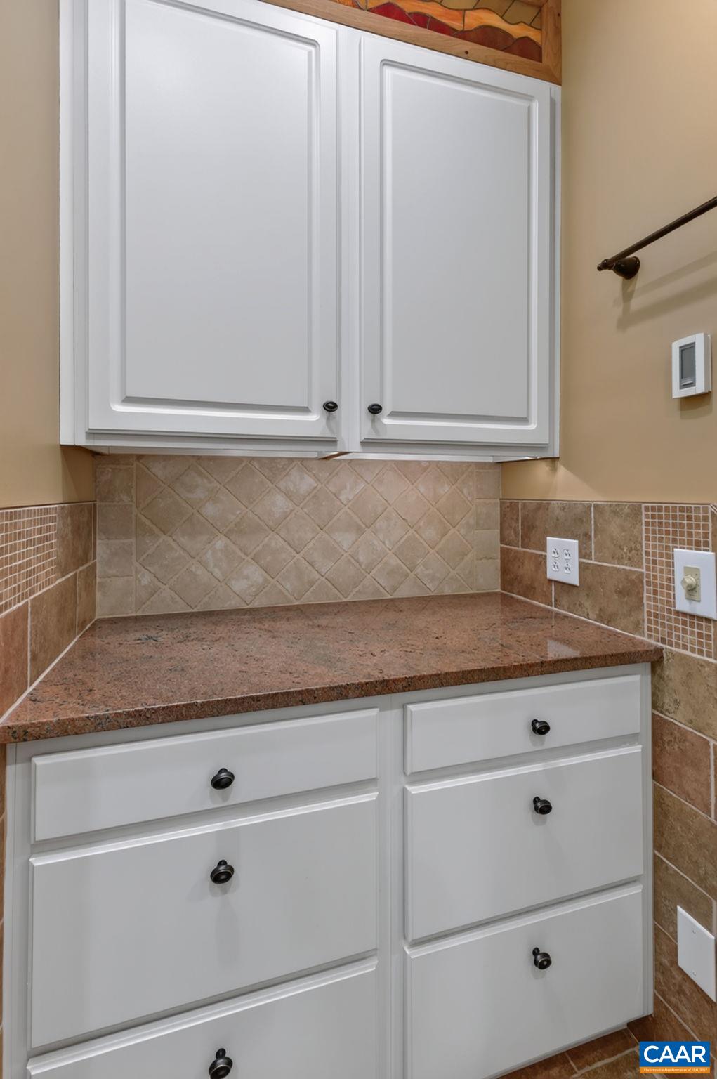 935 CHARTER OAKS DR, CHARLOTTESVILLE, Virginia 22901, 4 Bedrooms Bedrooms, ,3 BathroomsBathrooms,Residential,935 CHARTER OAKS DR,680672 MLS # 680672