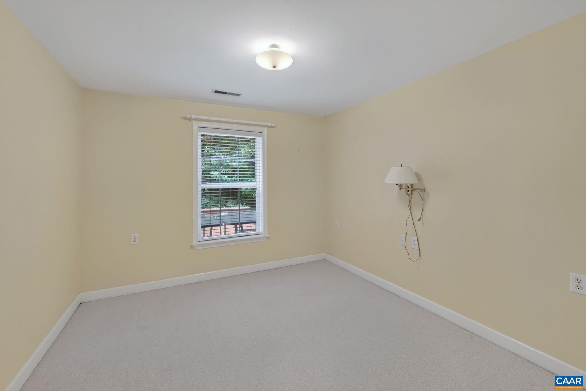 935 CHARTER OAKS DR, CHARLOTTESVILLE, Virginia 22901, 4 Bedrooms Bedrooms, ,3 BathroomsBathrooms,Residential,935 CHARTER OAKS DR,680672 MLS # 680672